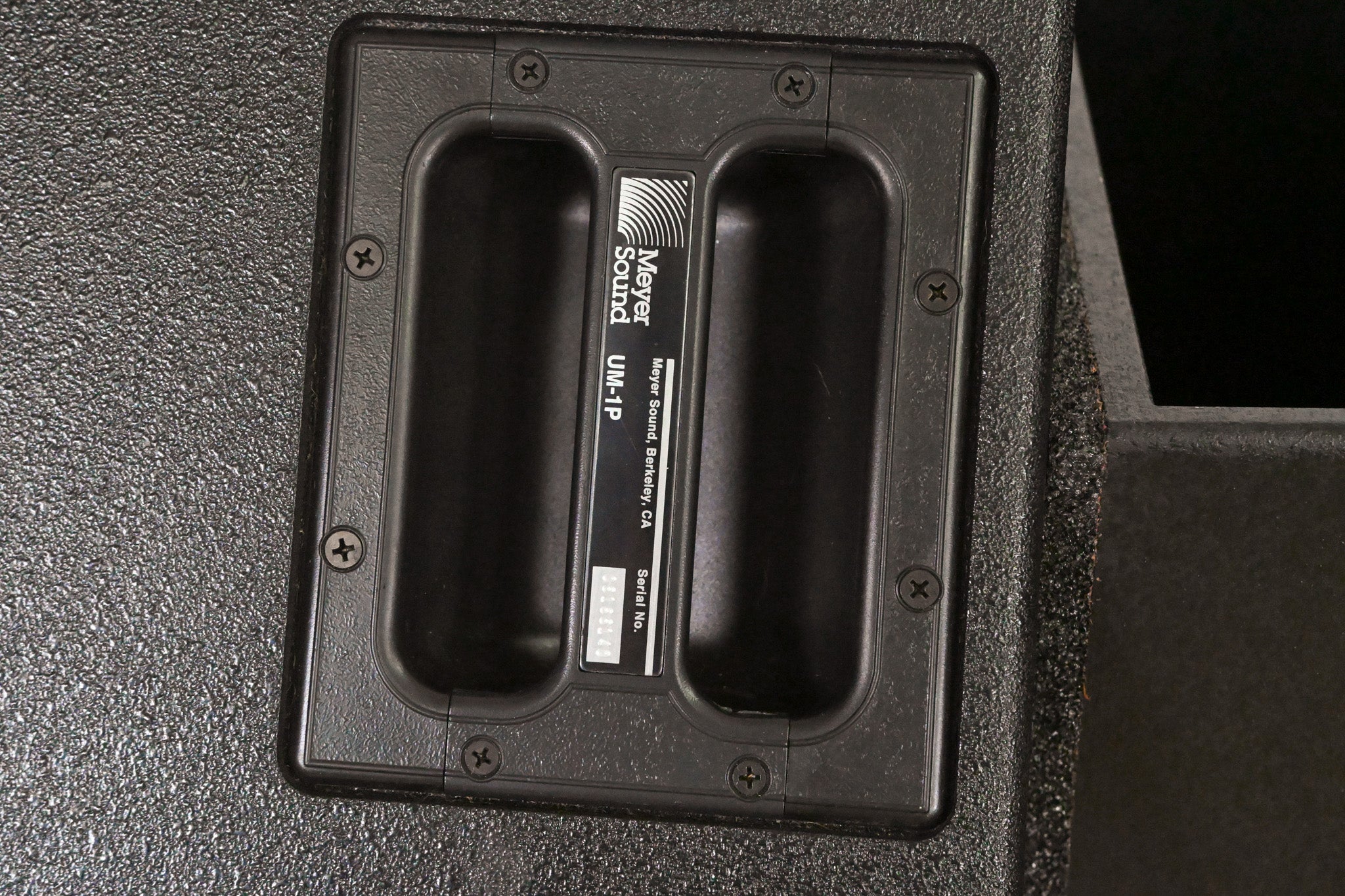 Meyer Sound UM-1P 12" Powered Stage Monitor Speaker (PAIR) w/ Road Case