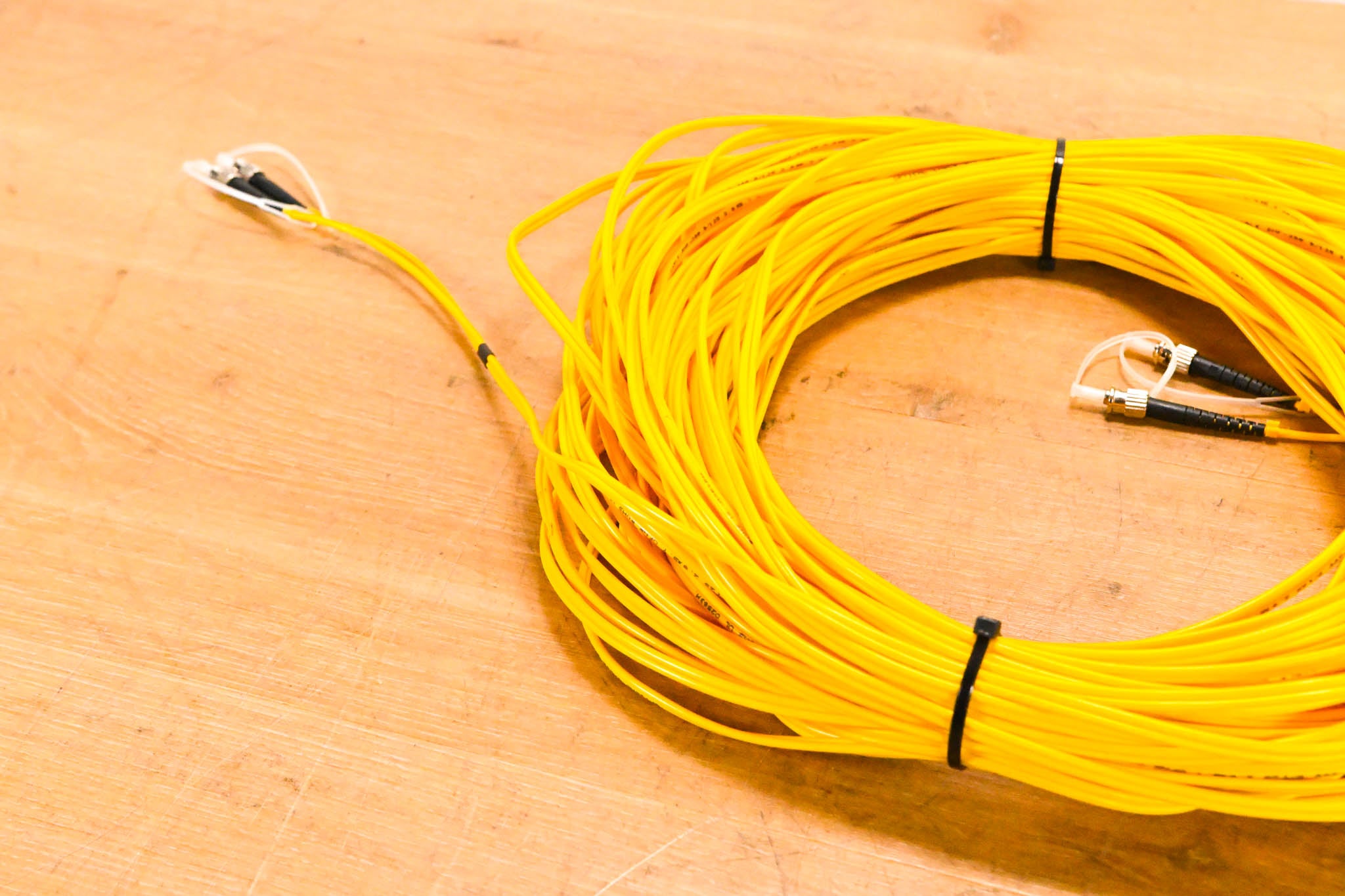 Unbranded ST-ST SMF-28e Single Mode Duplex Fiber Optic Cable - 100'