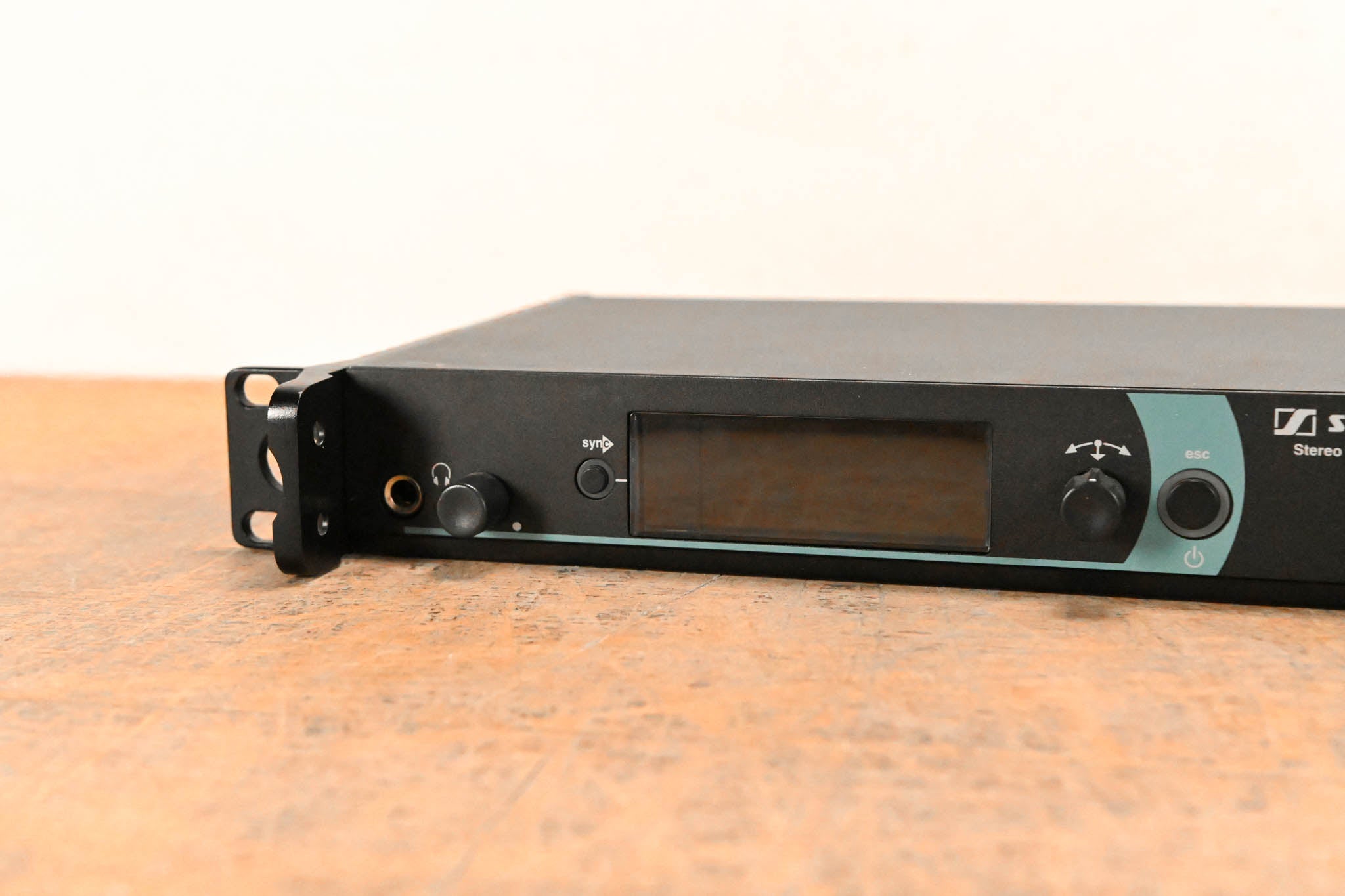 Sennheiser SR 2050XP IEM Dual Wireless Transmitter - Gw1: 558-626 MHz