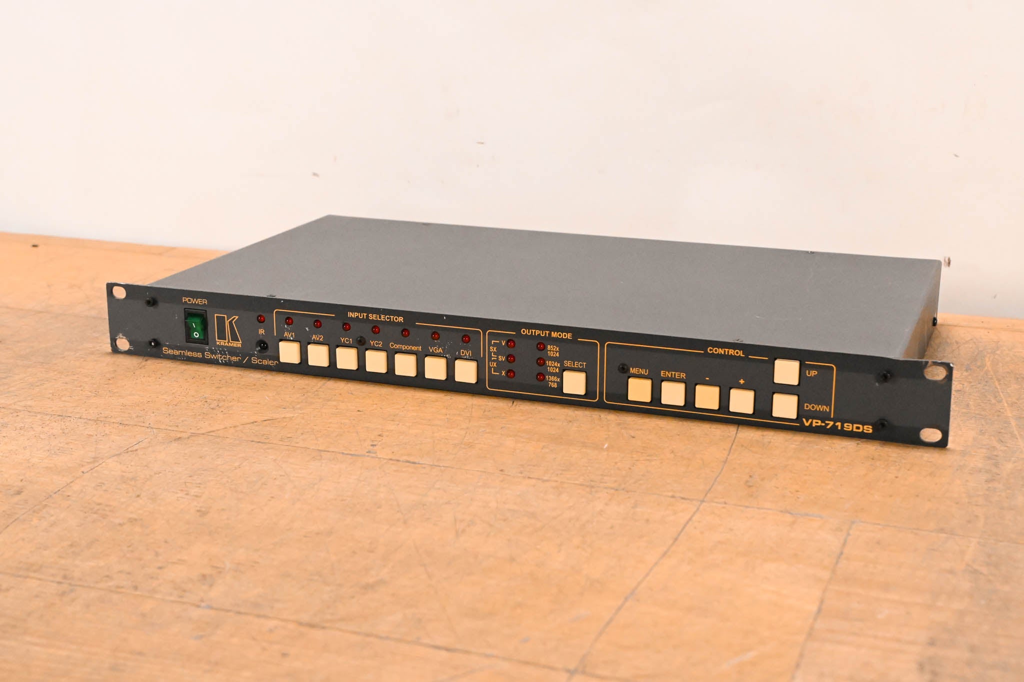 Kramer VP-719DS ProScale 7-Input Seamless Switcher / Scaler