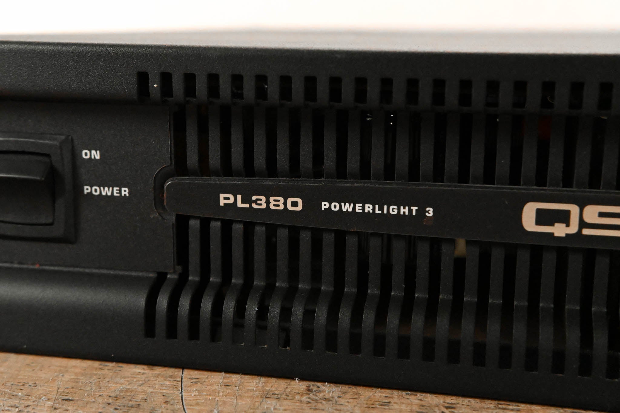 QSC PL380 Powerlight 3 Series 2-Channel Power Amplifier