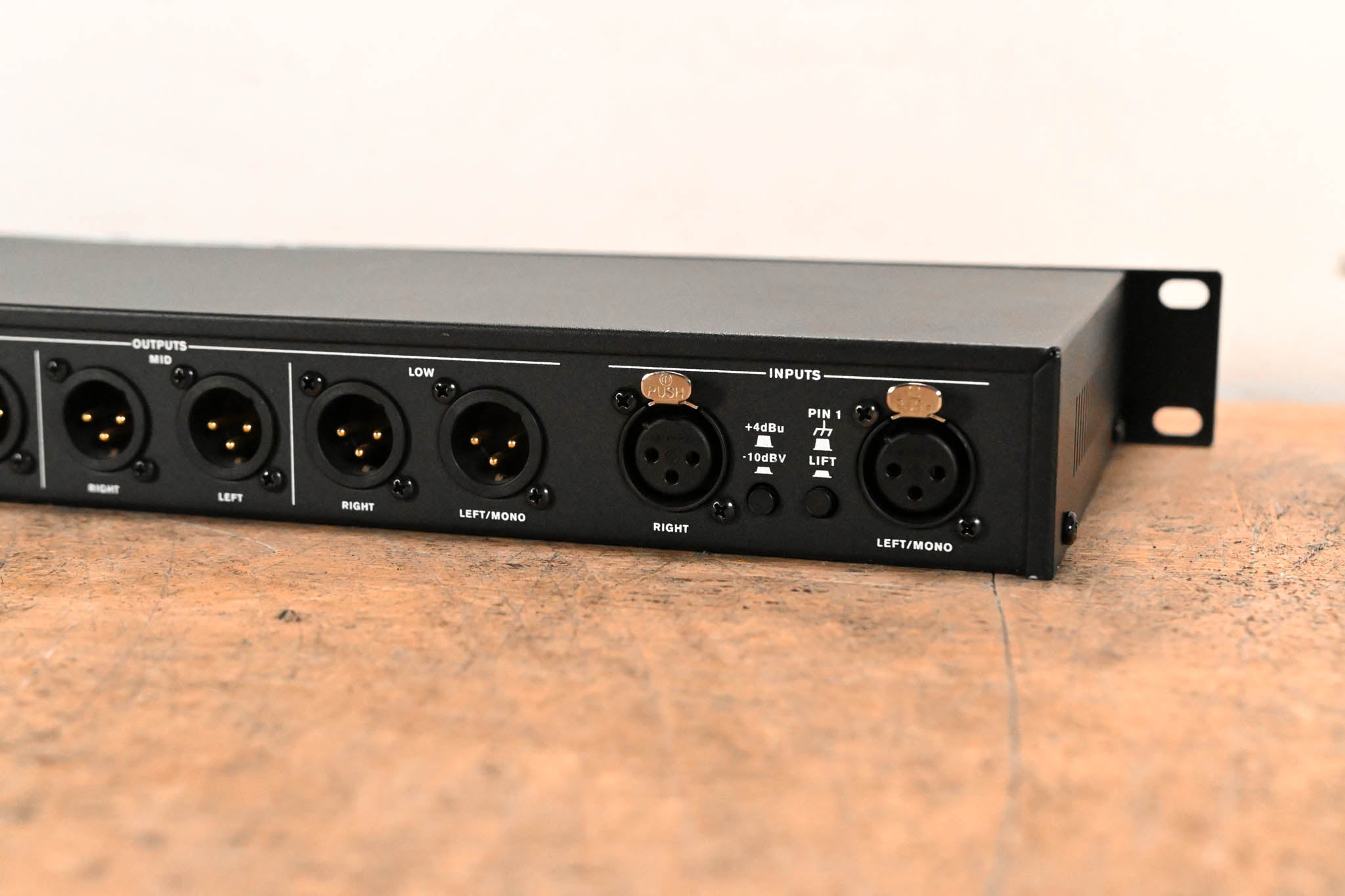 dbx DriveRack PA2 Complete Loudspeaker Management System
