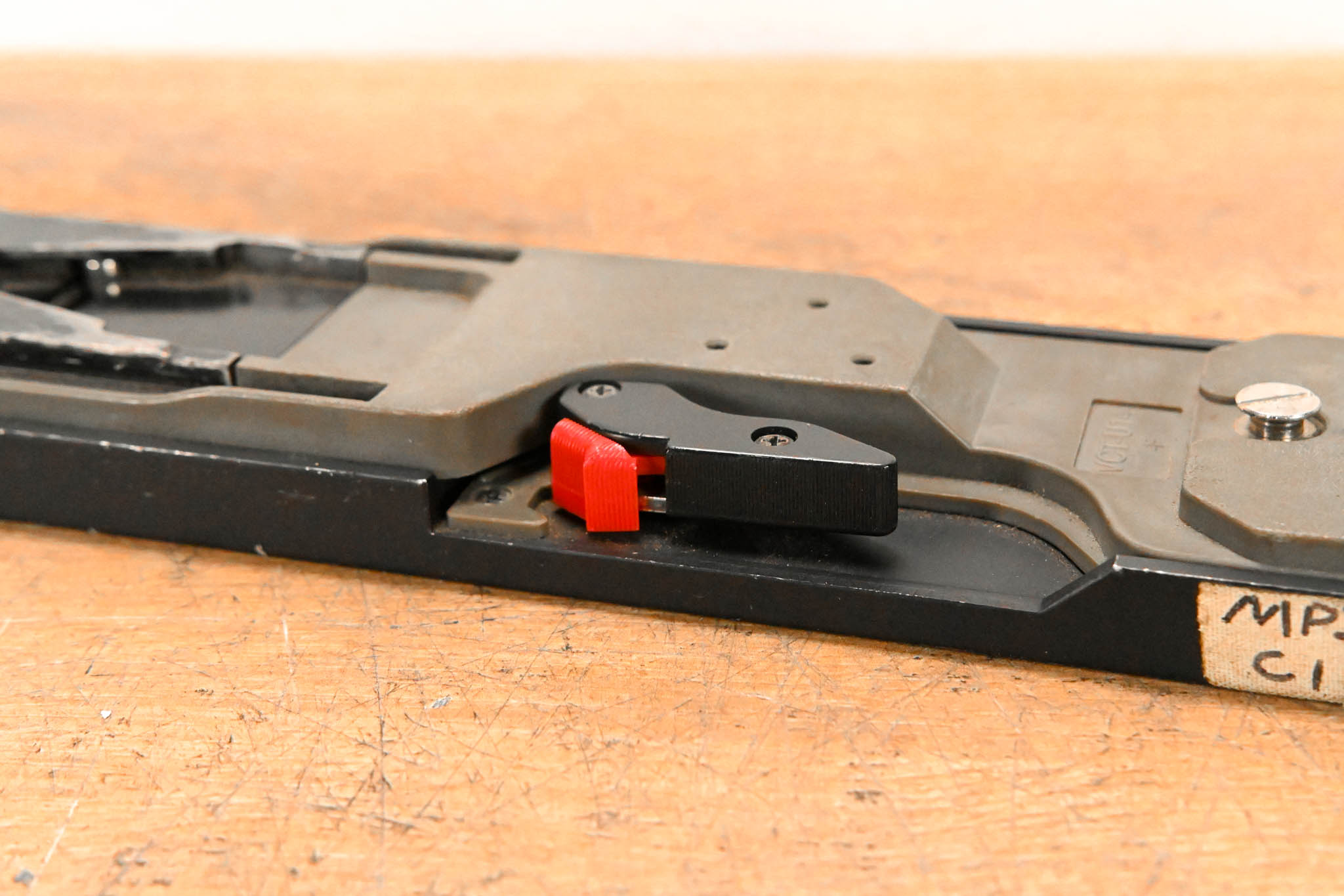 Sony VCT-U14-F Quick Release Tripod Adapter