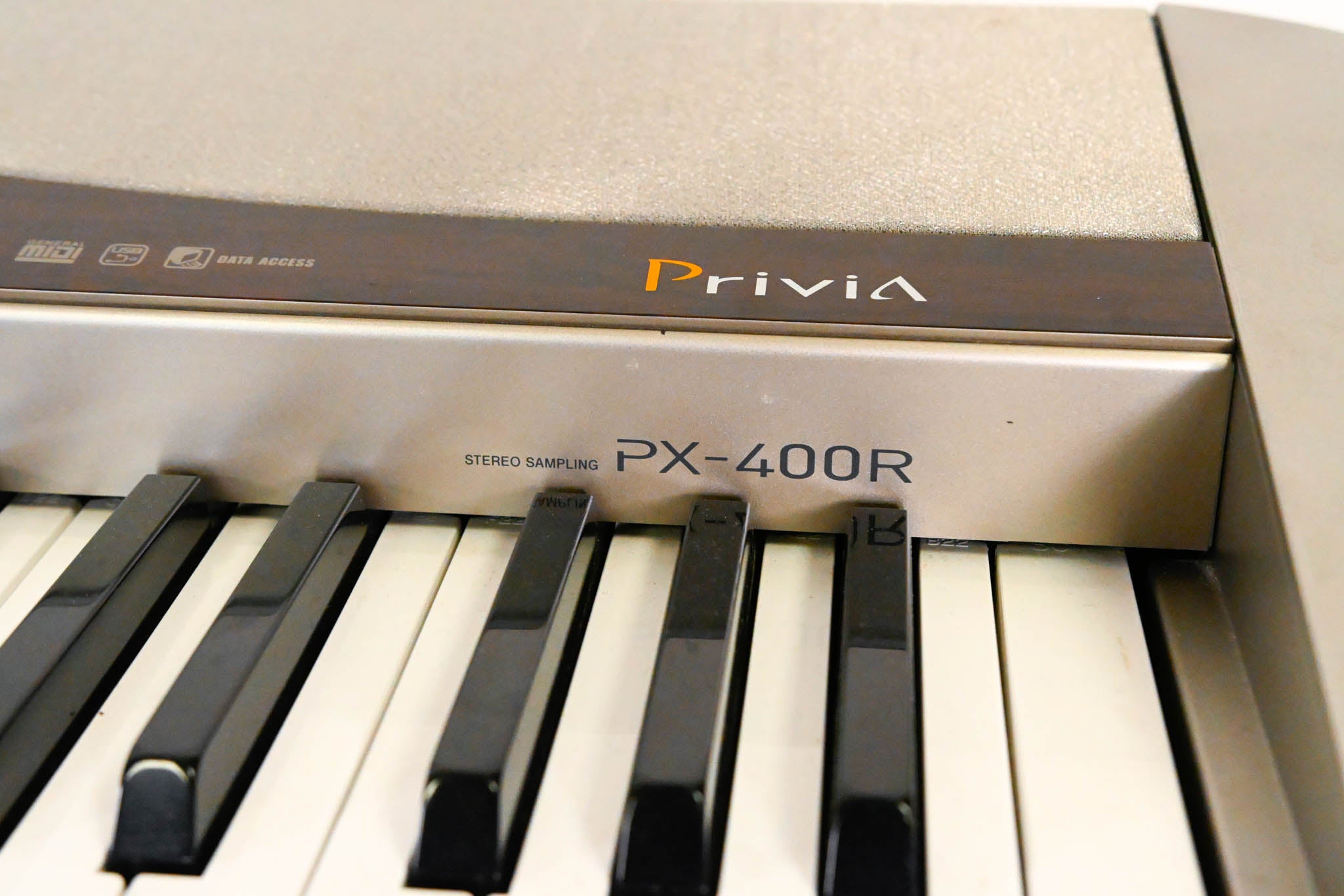 Casio PX-400R 88-Key Privia Digital Piano w/ Stand (NO POWER SUPPLY)