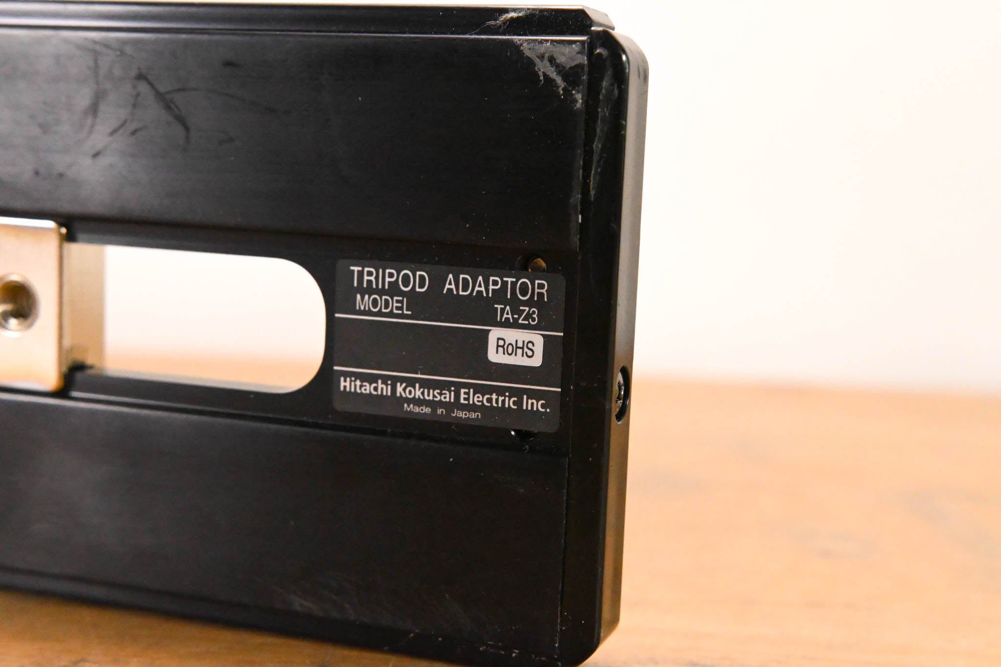 Hitachi TA-Z3 Tripod Quick Release Adapter