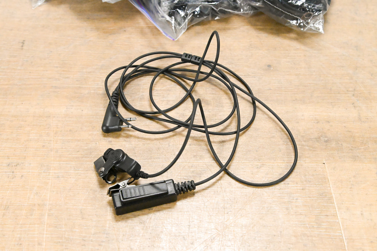 Motorola CP200d 15-Radio Bundle w/ Chargers, Headsets & Pelican Cases