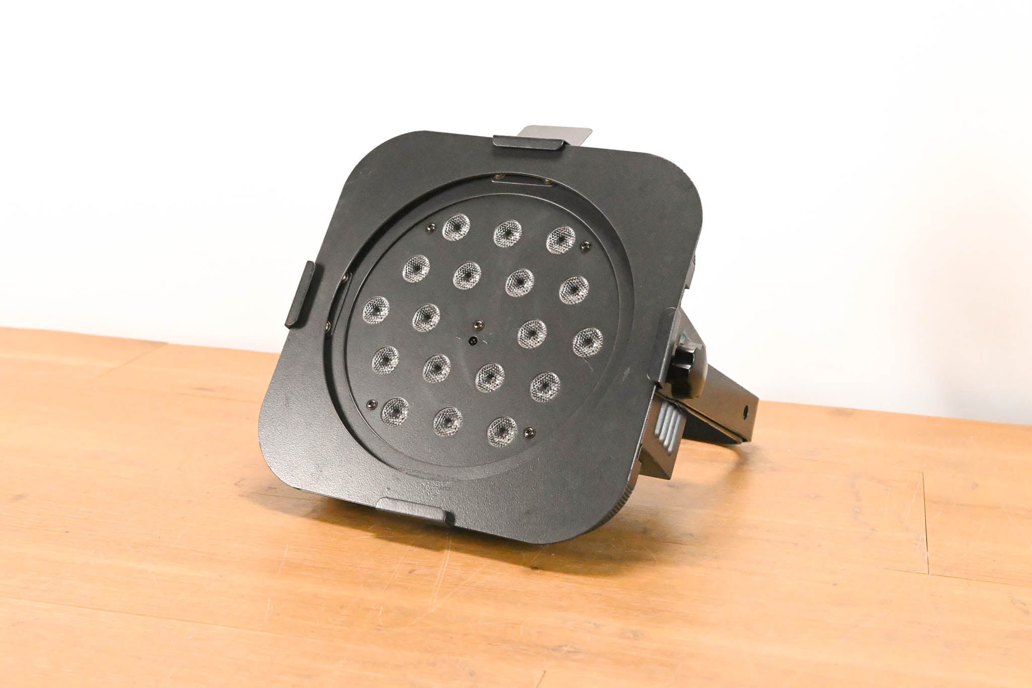 ADJ Flat Par TRI18X Professional LED Par Can Light