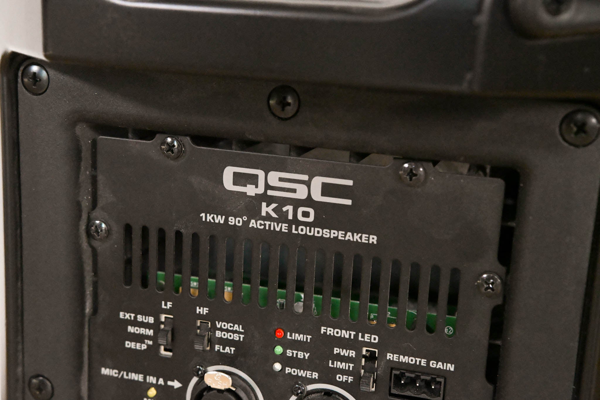 QSC K10 1000W 1x10" 2-Way Powered Speaker