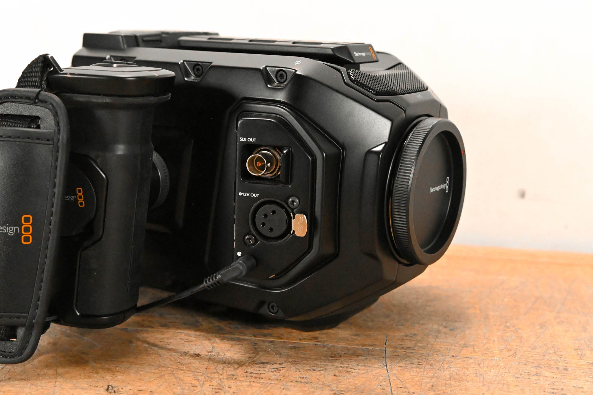 Blackmagic Design Ursa Mini 4K Digital Cinema Camera (PL Mount)