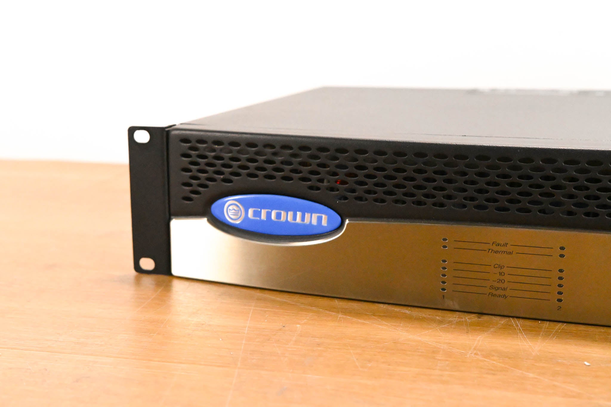 Crown CTs 1200 Two-Channel 600W Power Amplifier