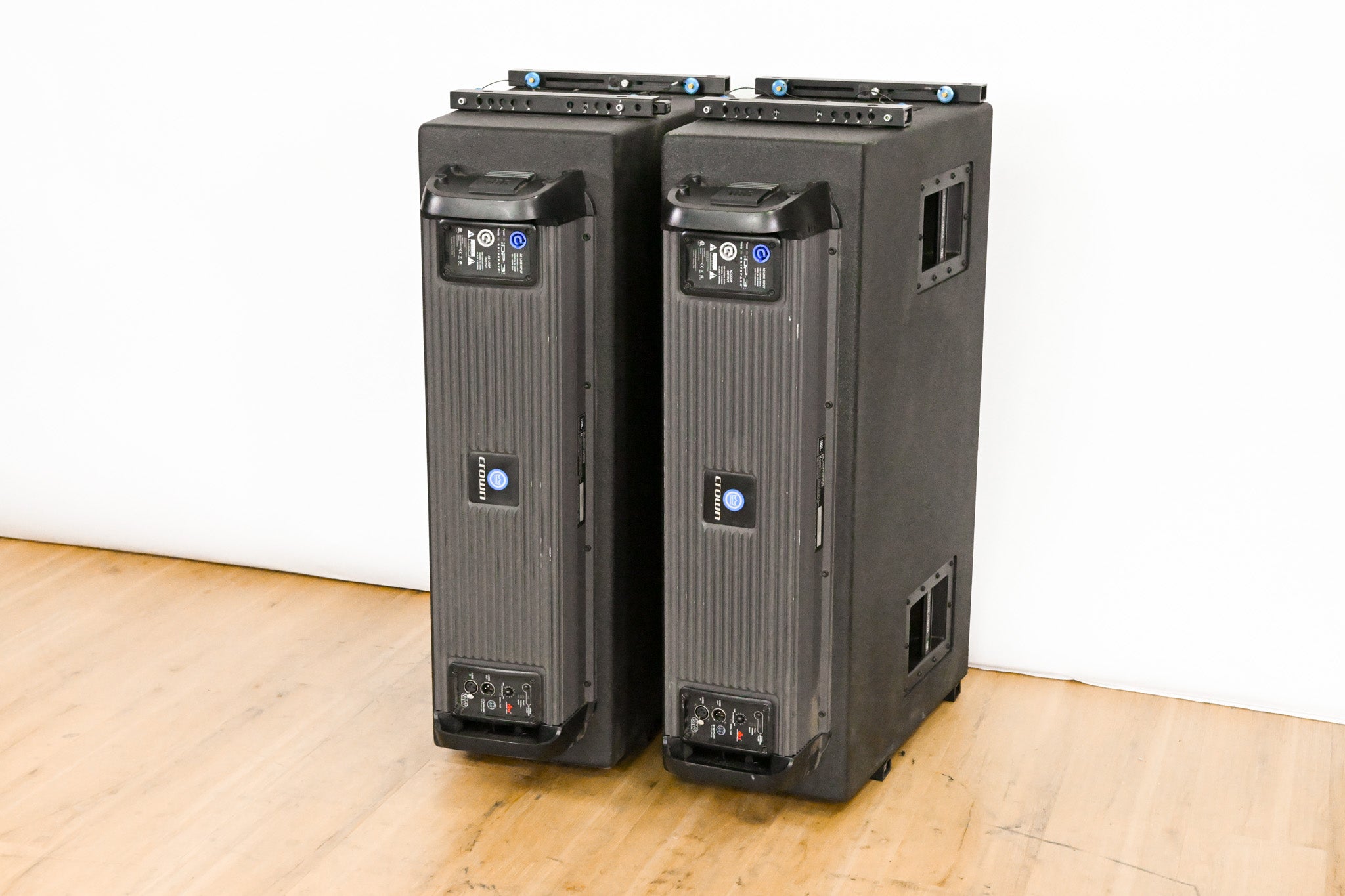 JBL VT4888DP Powered 3-Way Line Array Speaker (PAIR)