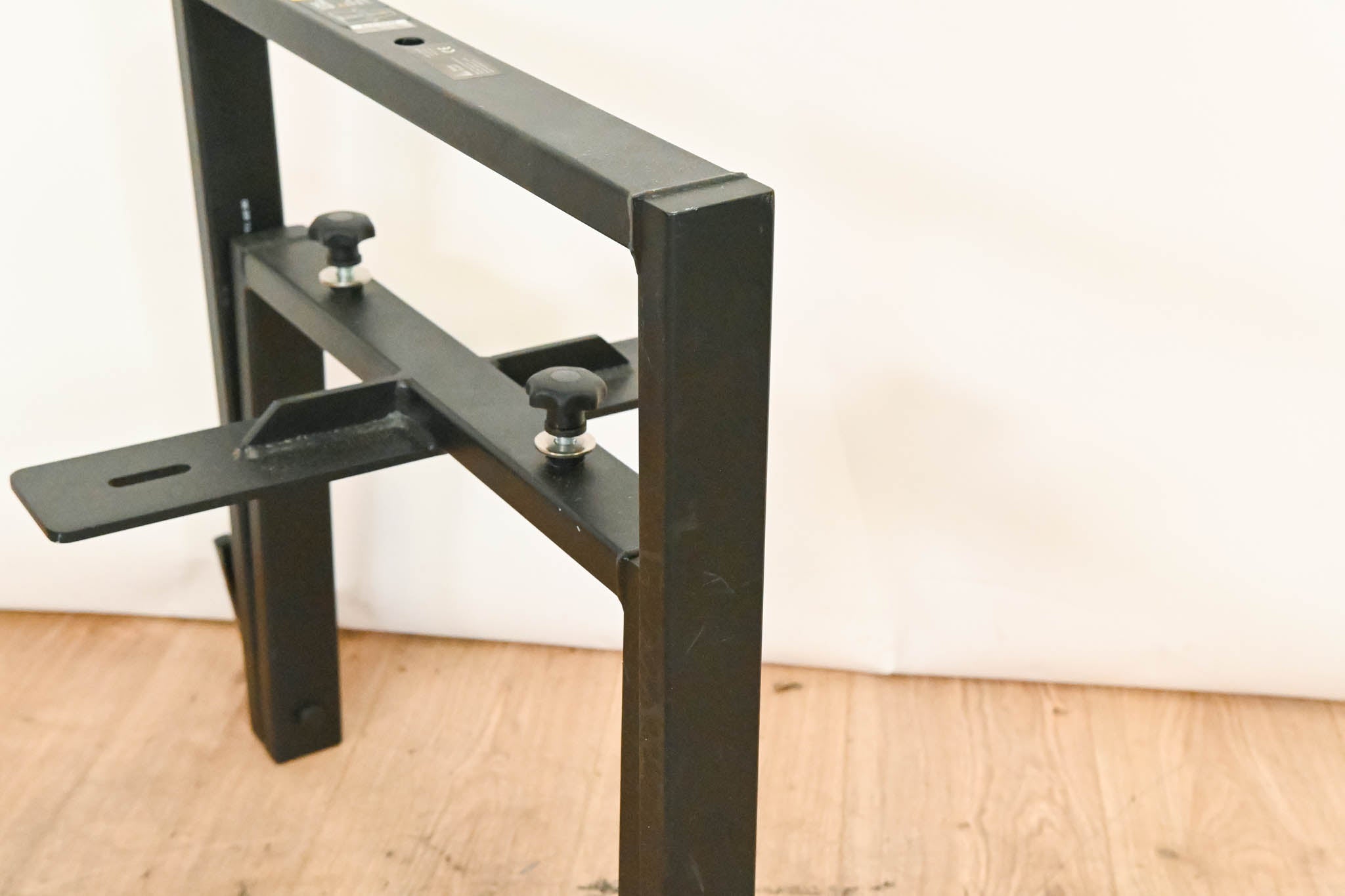 Meyer Sound MYA-UPQ Mounting Cradle Style Yoke for UPQ Speaker