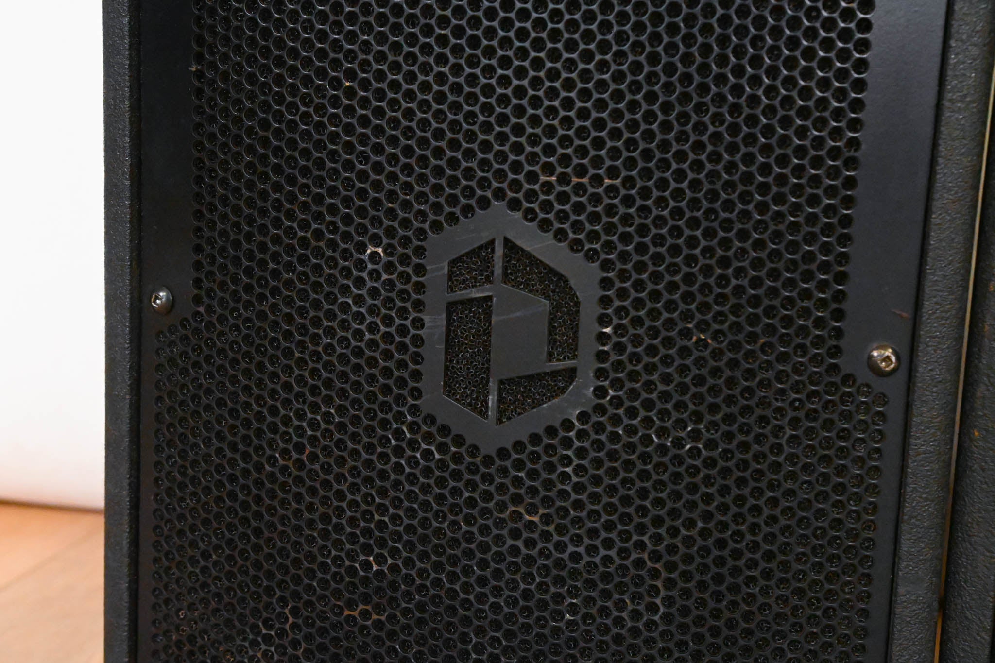 McCauley ID2.208-26 Passive Installation Loudspeaker (PAIR)