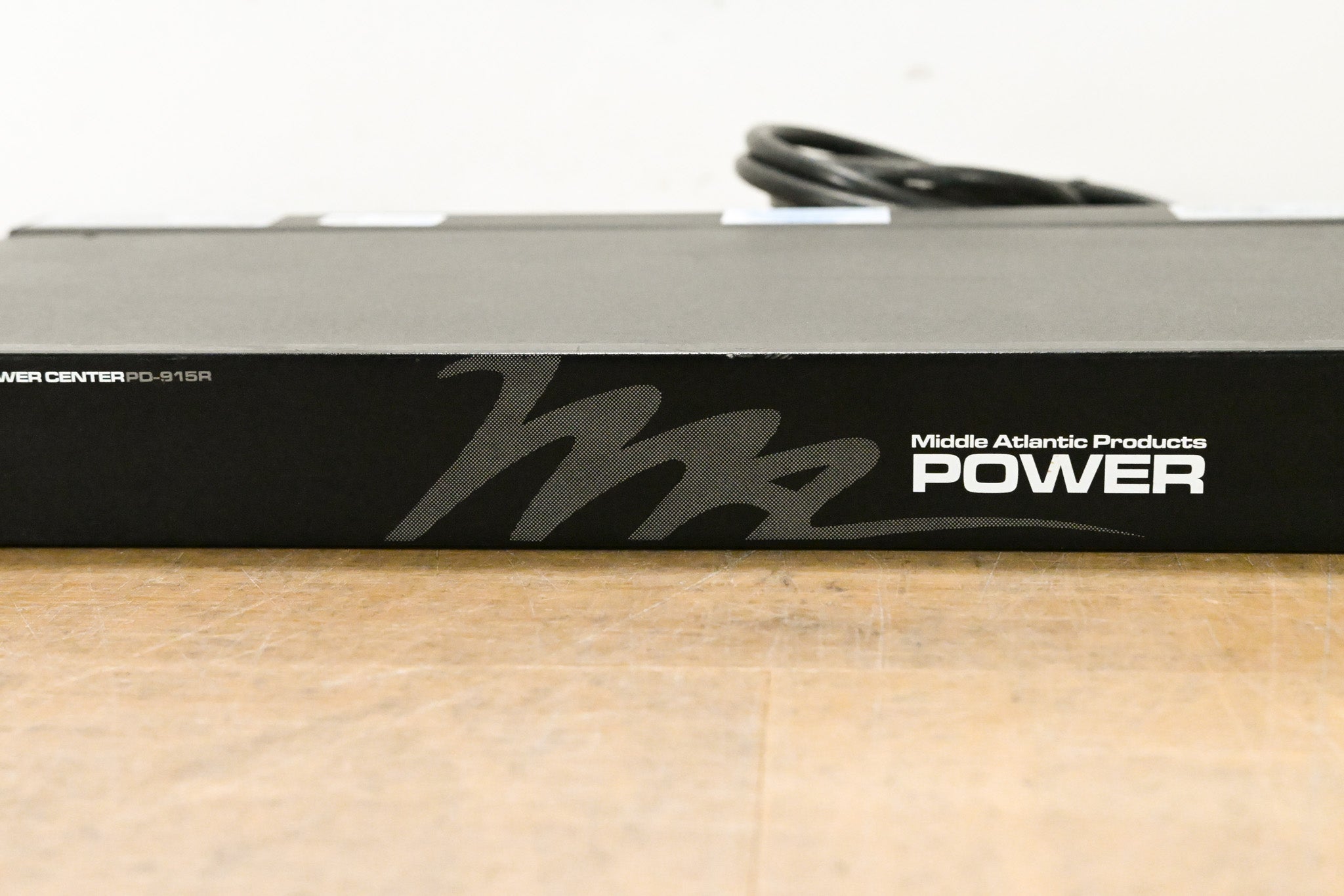 Middle Atlantic PD-915R 9-Outlet Rackmount Power Distribution Unit