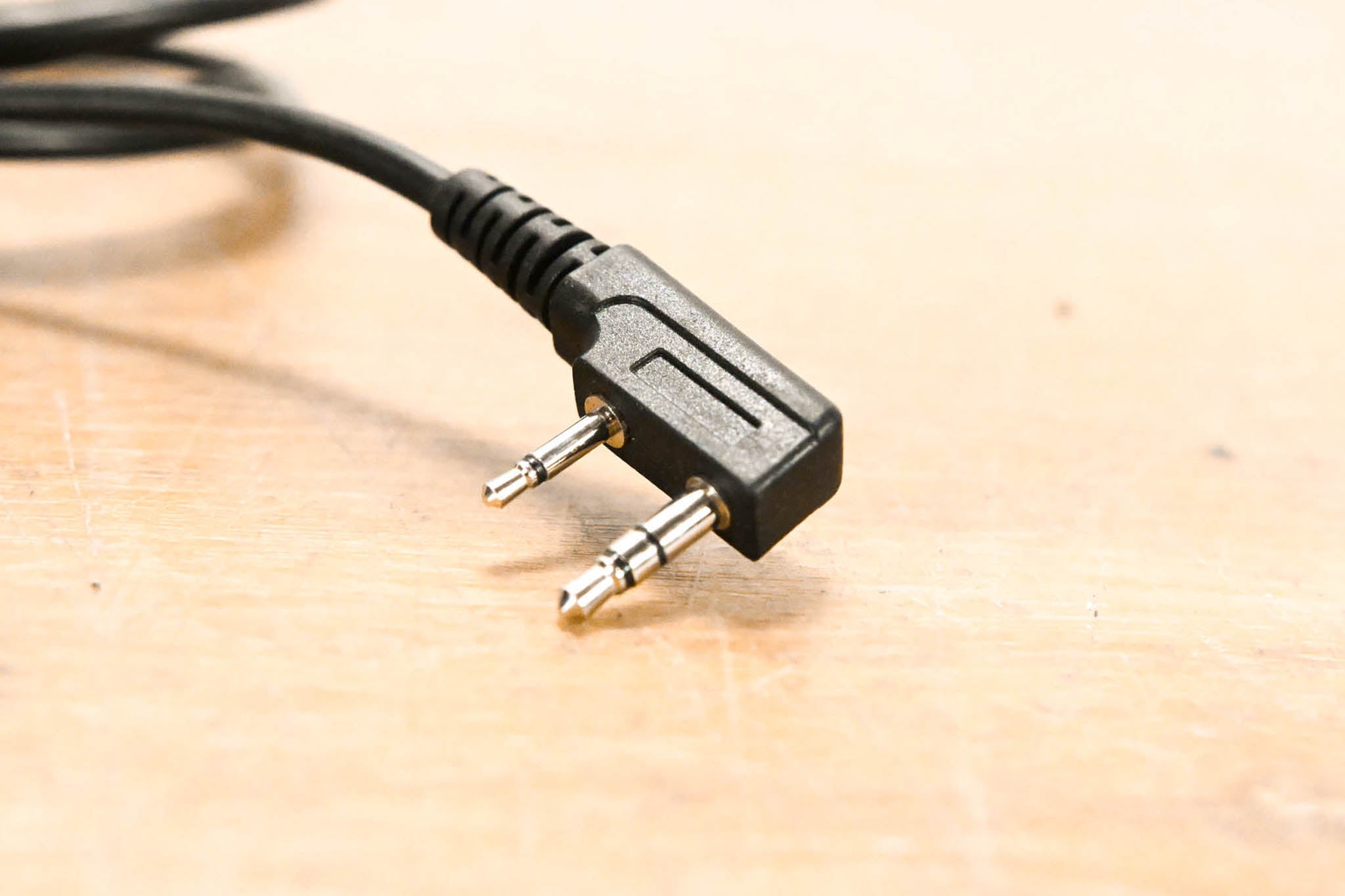 Eartec Single-Ear Slim Wired Headset