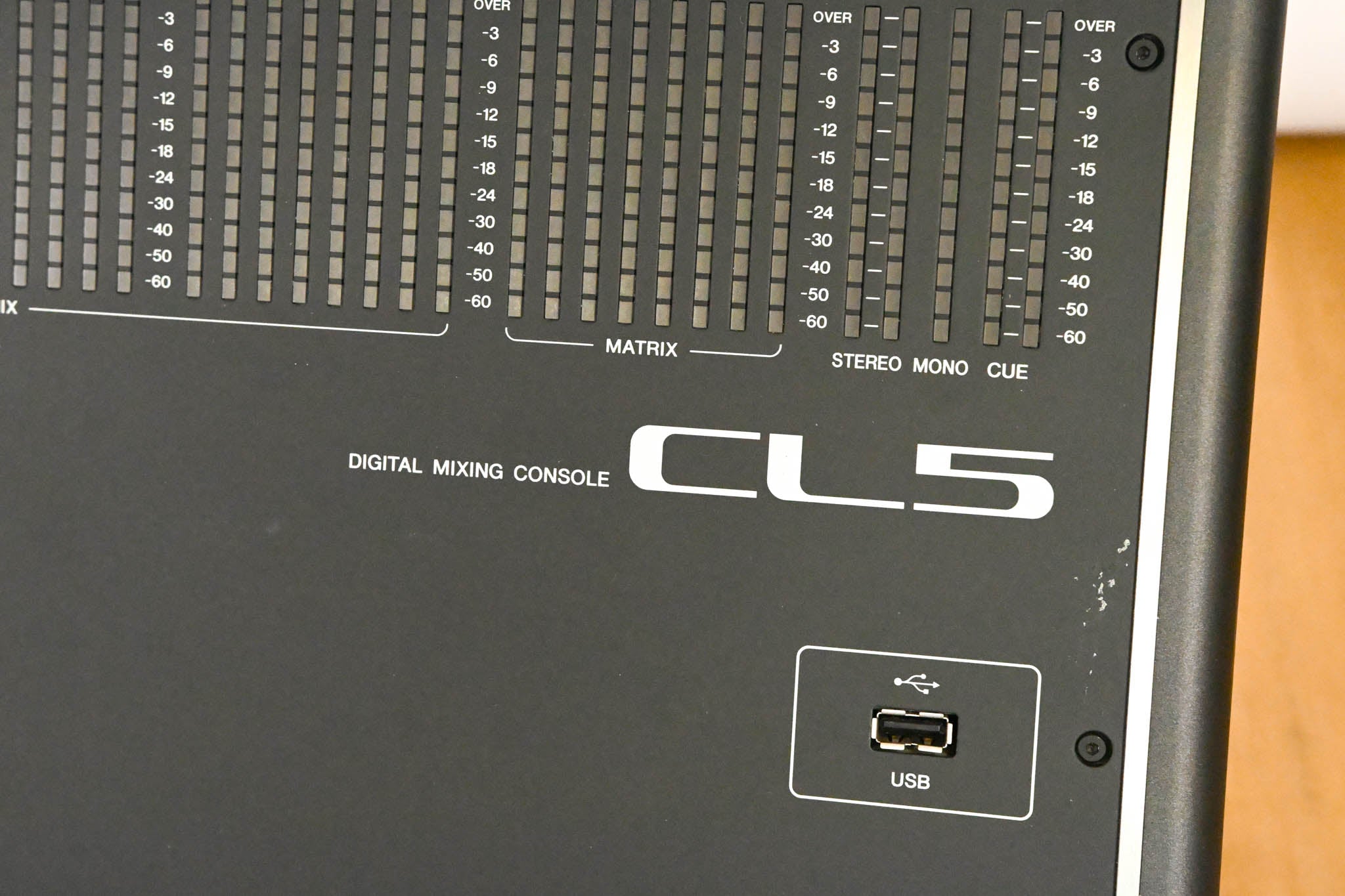 Yamaha CL5 72-Channel Digital Mixing Console