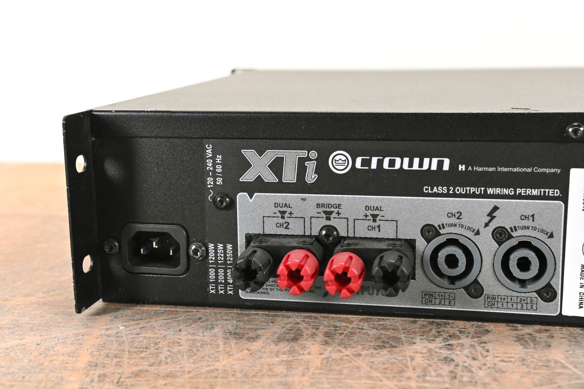 Crown XTi 1000 Stereo Power Amplifier with DSP