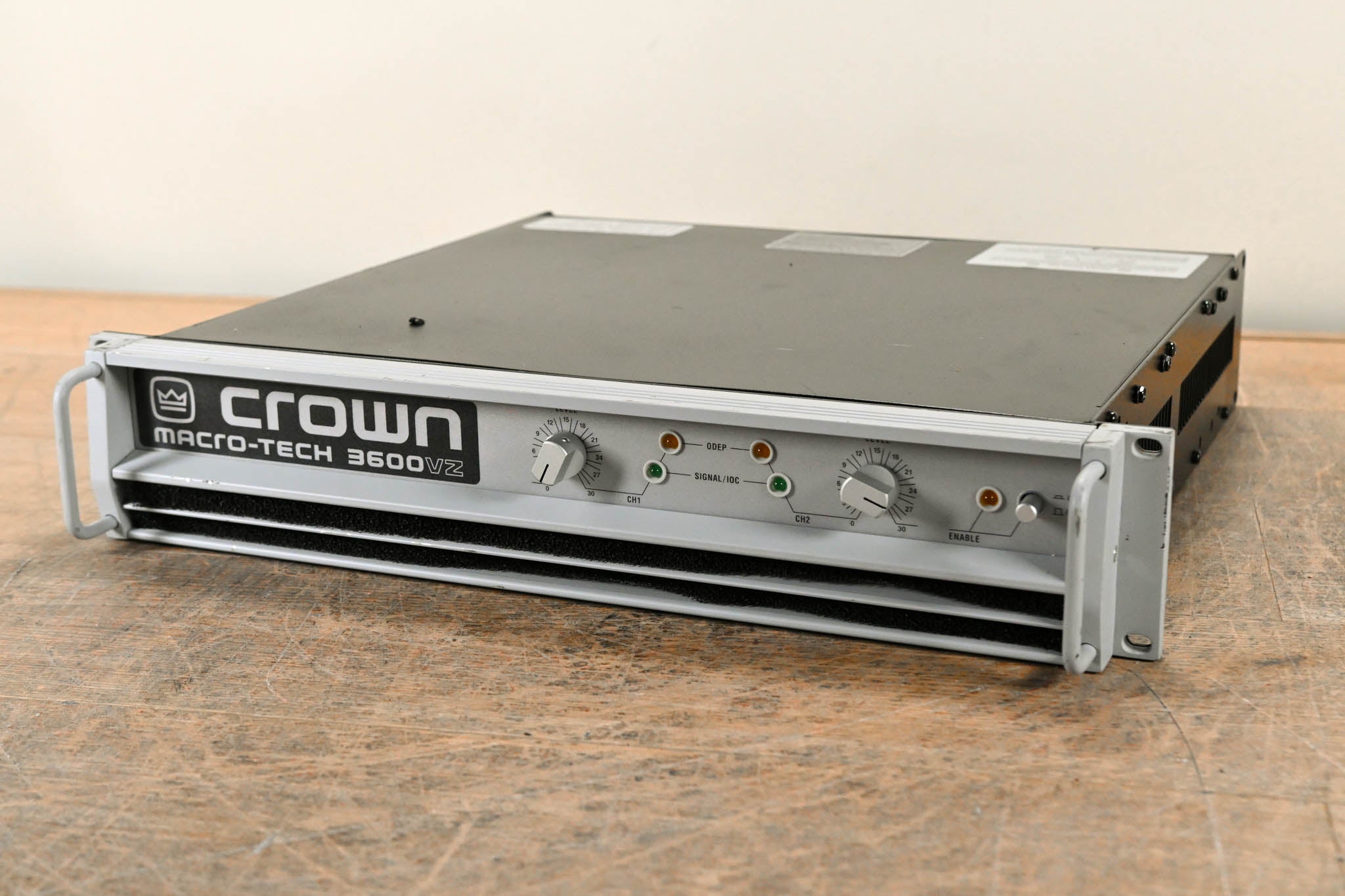 Crown Macro-Tech 3600VZ 2-Channel Power Amplifier