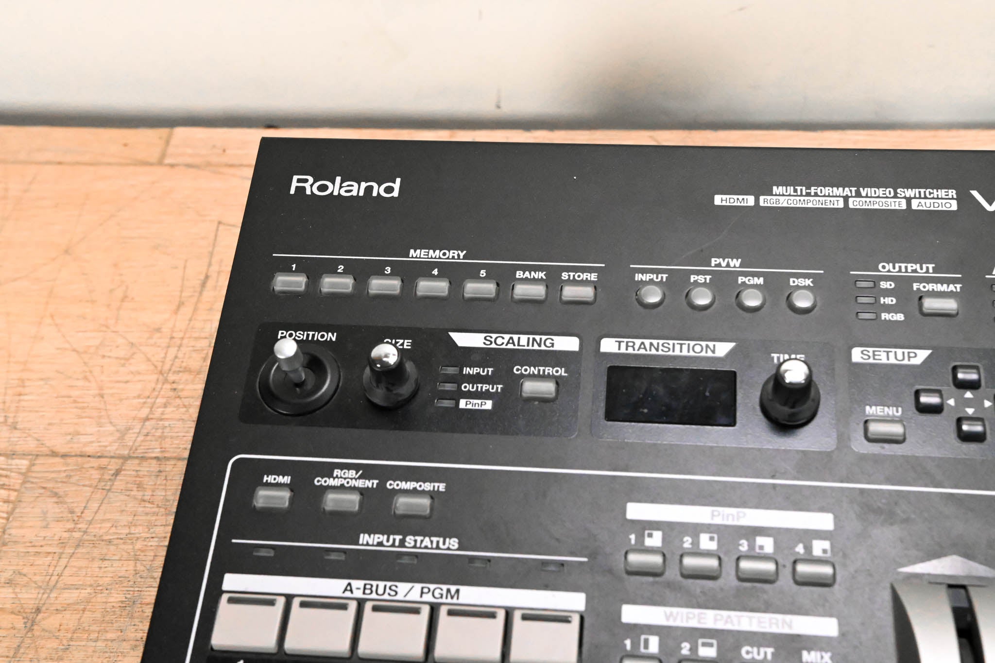 Roland V-40HD Multi-Format Video Switcher (NO POWER SUPPLY) CG01KS3