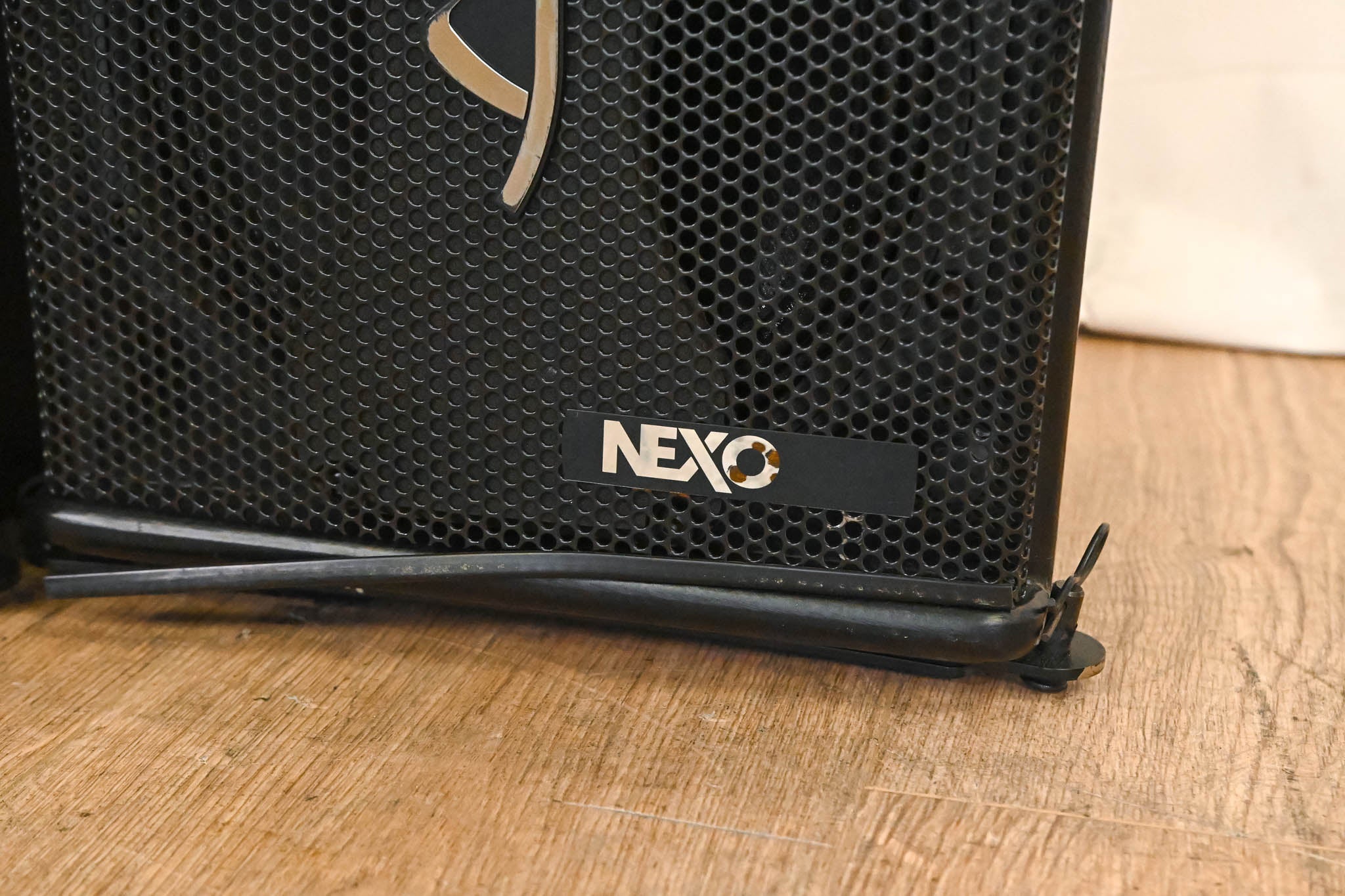 NEXO GEO S805 Compact High-Output Array Module (PAIR)