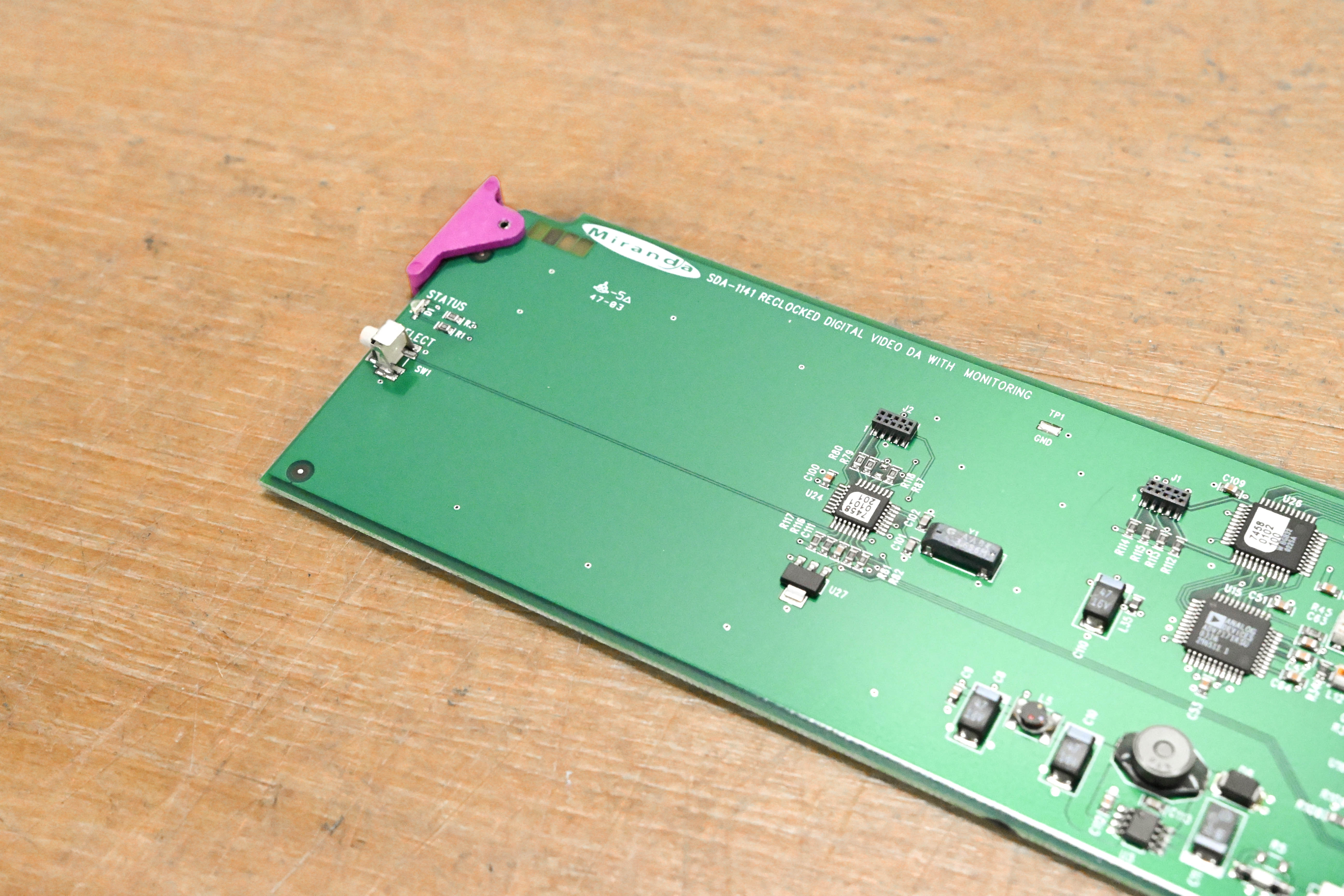 Miranda SDA-1141 Reclocked Digital Video DA with Monitoring Module