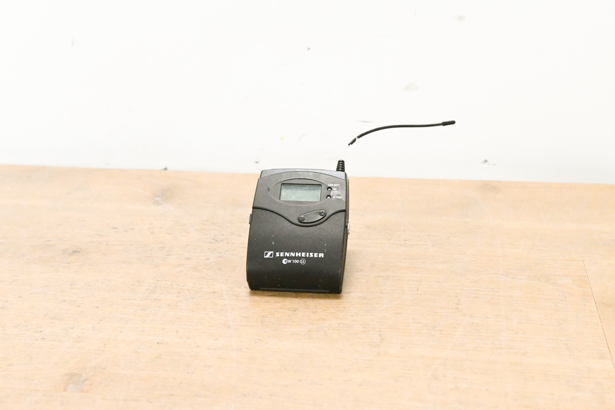 Sennheiser SK 100 G3 Wireless Bodypack Transmitter A Range: 516-558 MHz