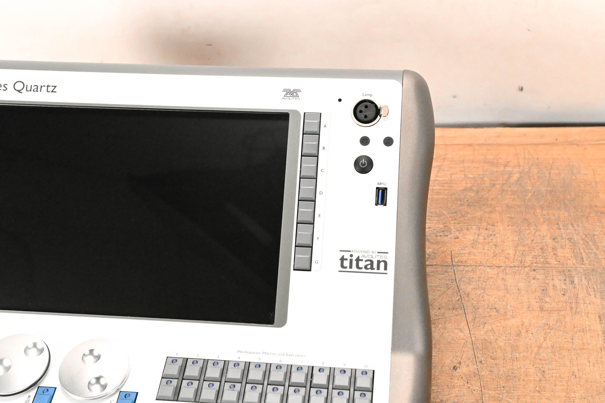 Avolites Quartz Lighting Control Console