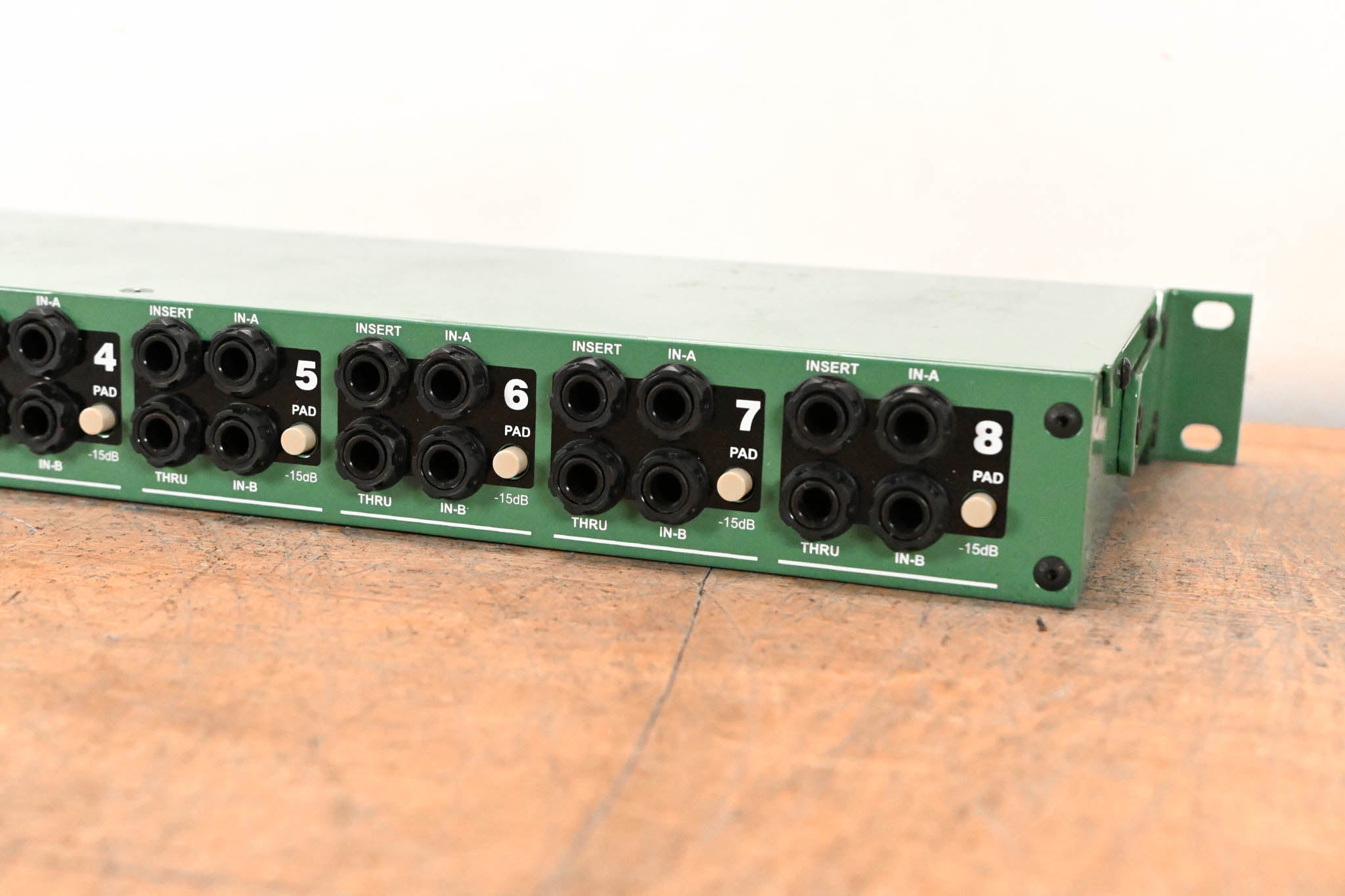 Radial Engineering ProD8 8-Channel Passive Instrument Direct Box