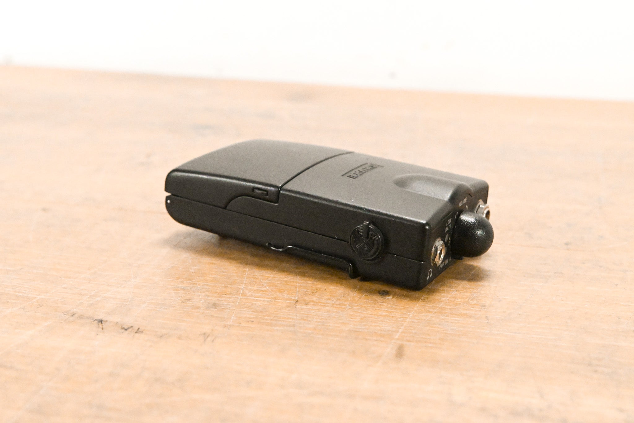 Shure P6HW Wired Bodypack Receiver