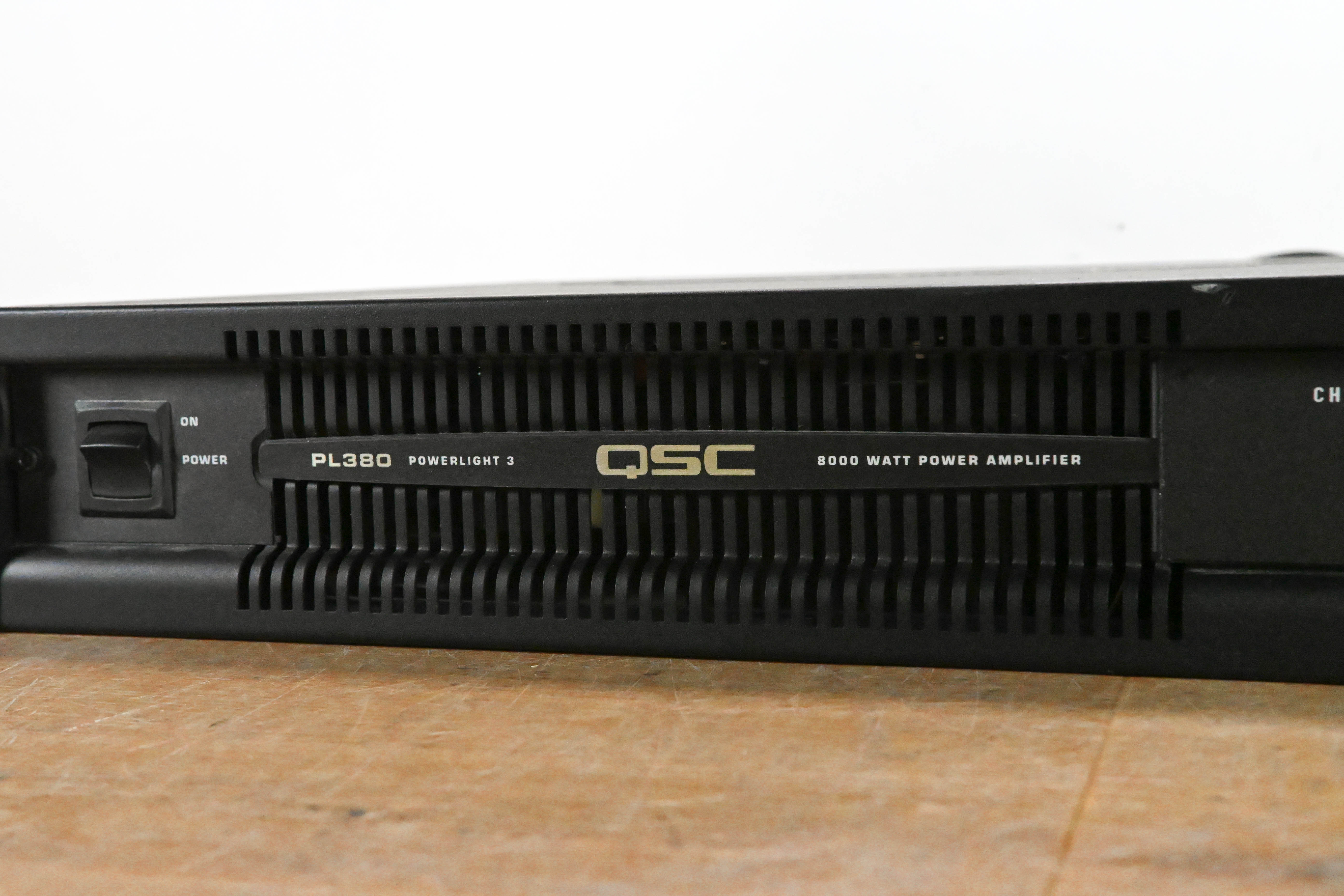 QSC PL380 Powerlight 3 Series 2-Channel Power Amplifier