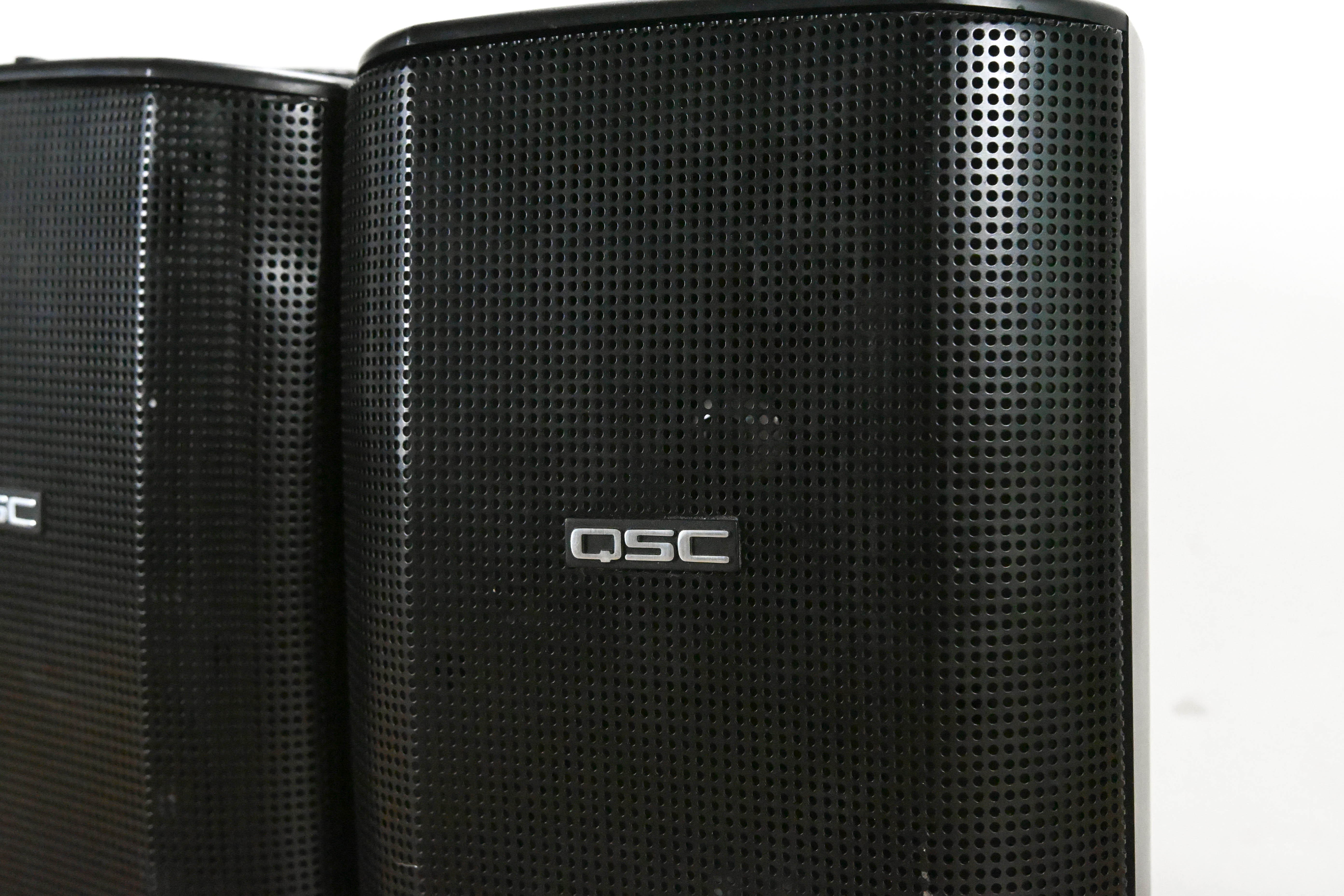 QSC AD-S52 AcousticDesign 5.25" 2 Way Loudspeaker (PAIR)
