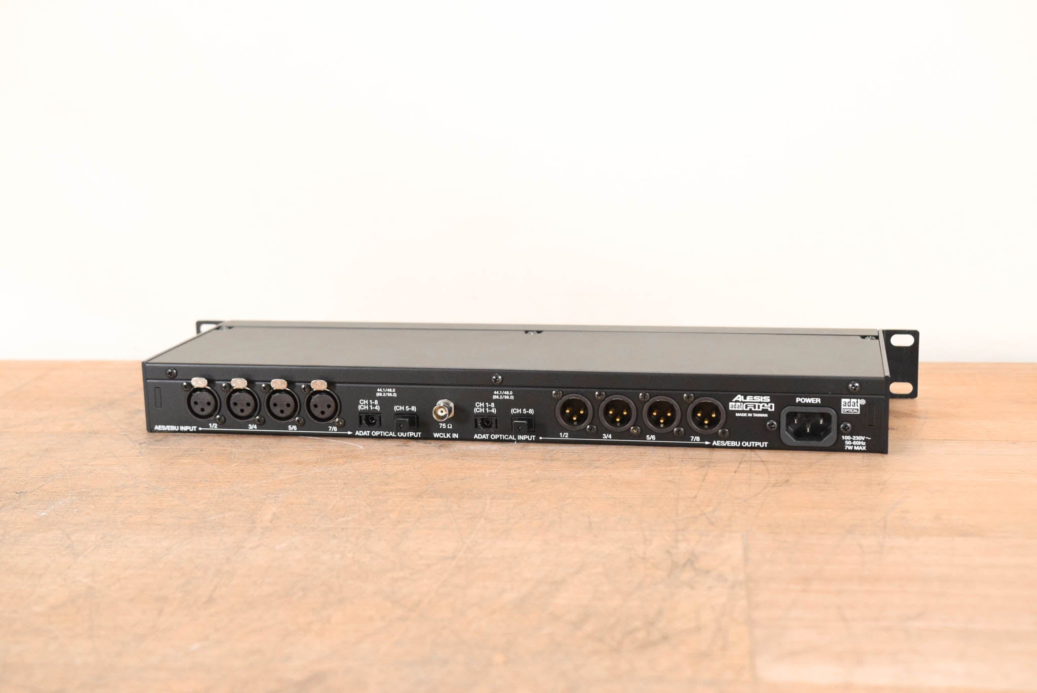 Alesis AI4 8-Channel AES EBU to Optical Interface