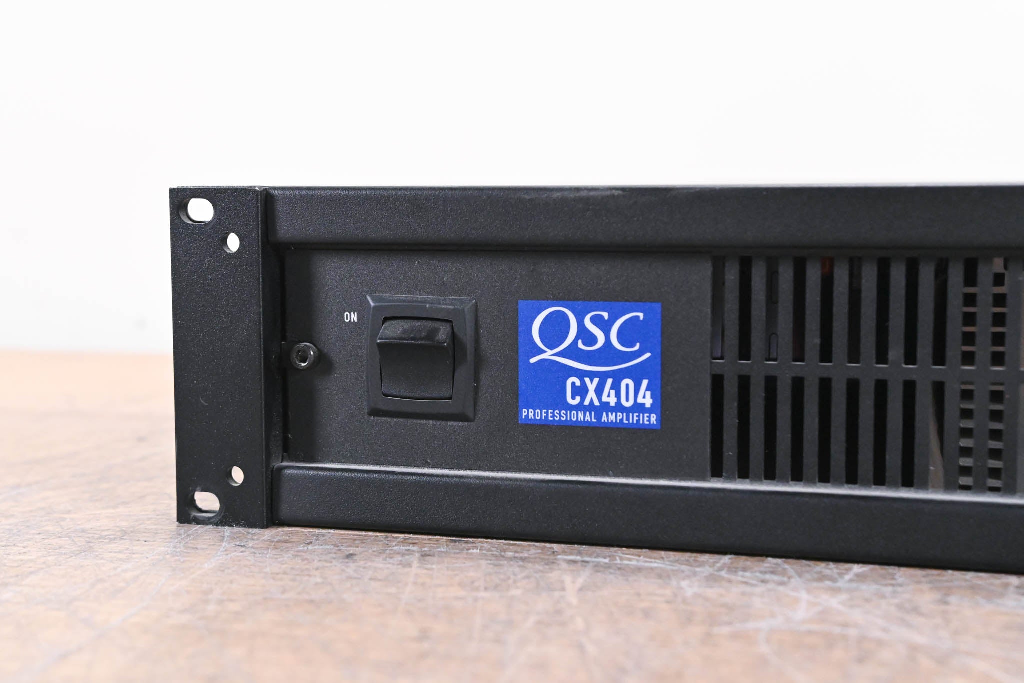 QSC CX404 400W 4-Channel Power Amplifier