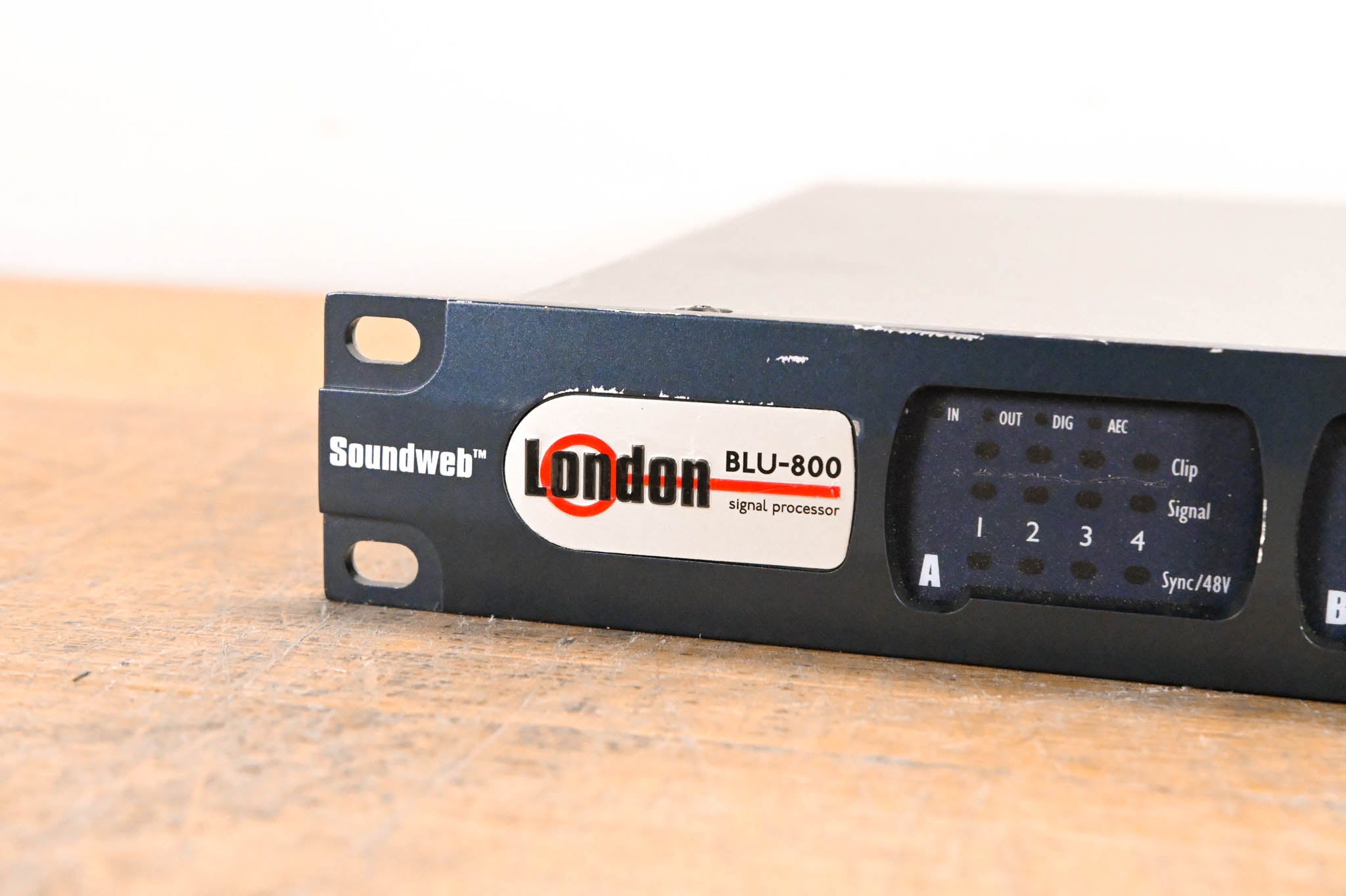 BSS London BLU-800 Signal Processor with BLU link and CobraNet