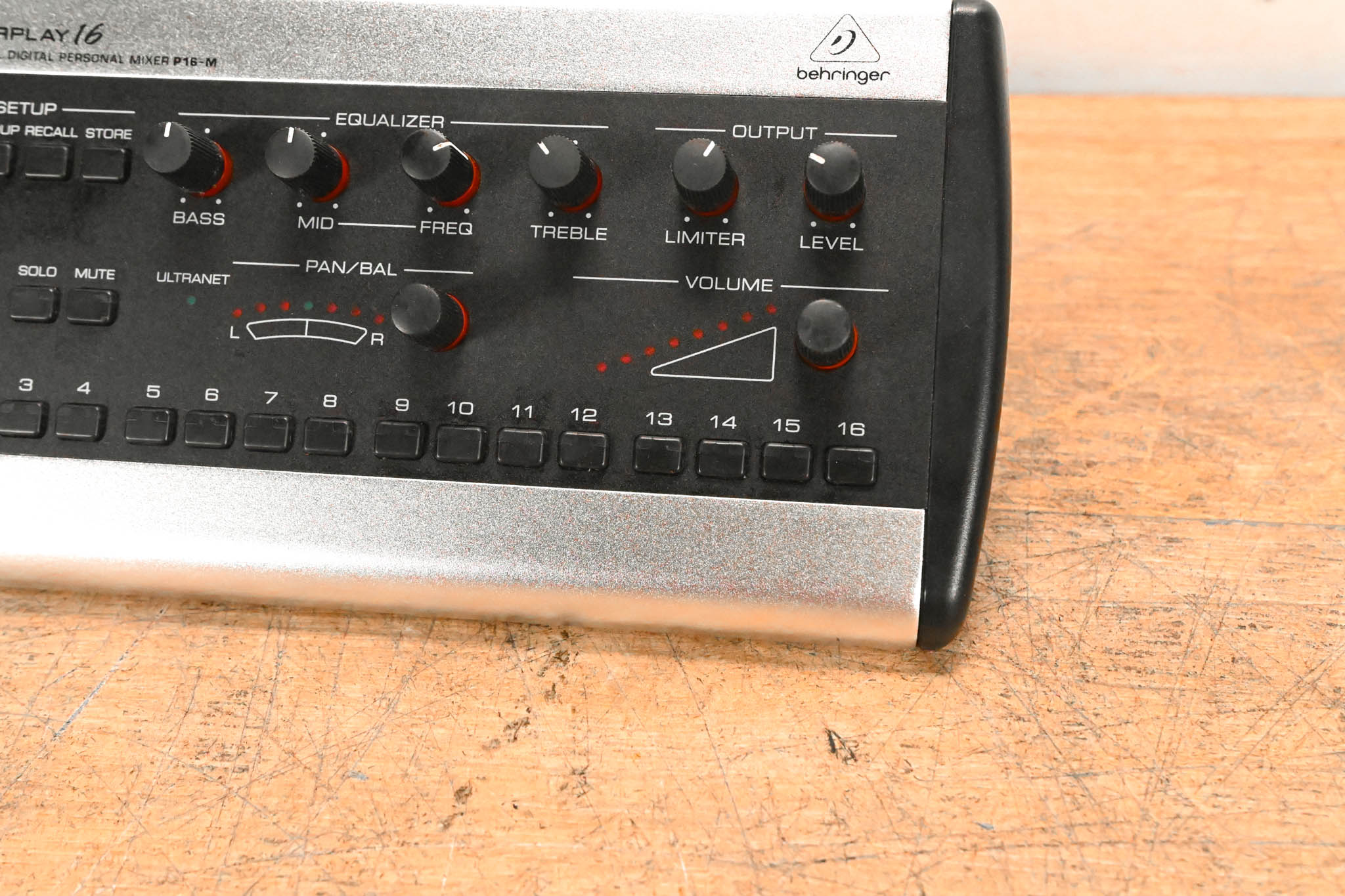 Behringer Powerplay P16-M 16-Channel Digital Personal Mixer