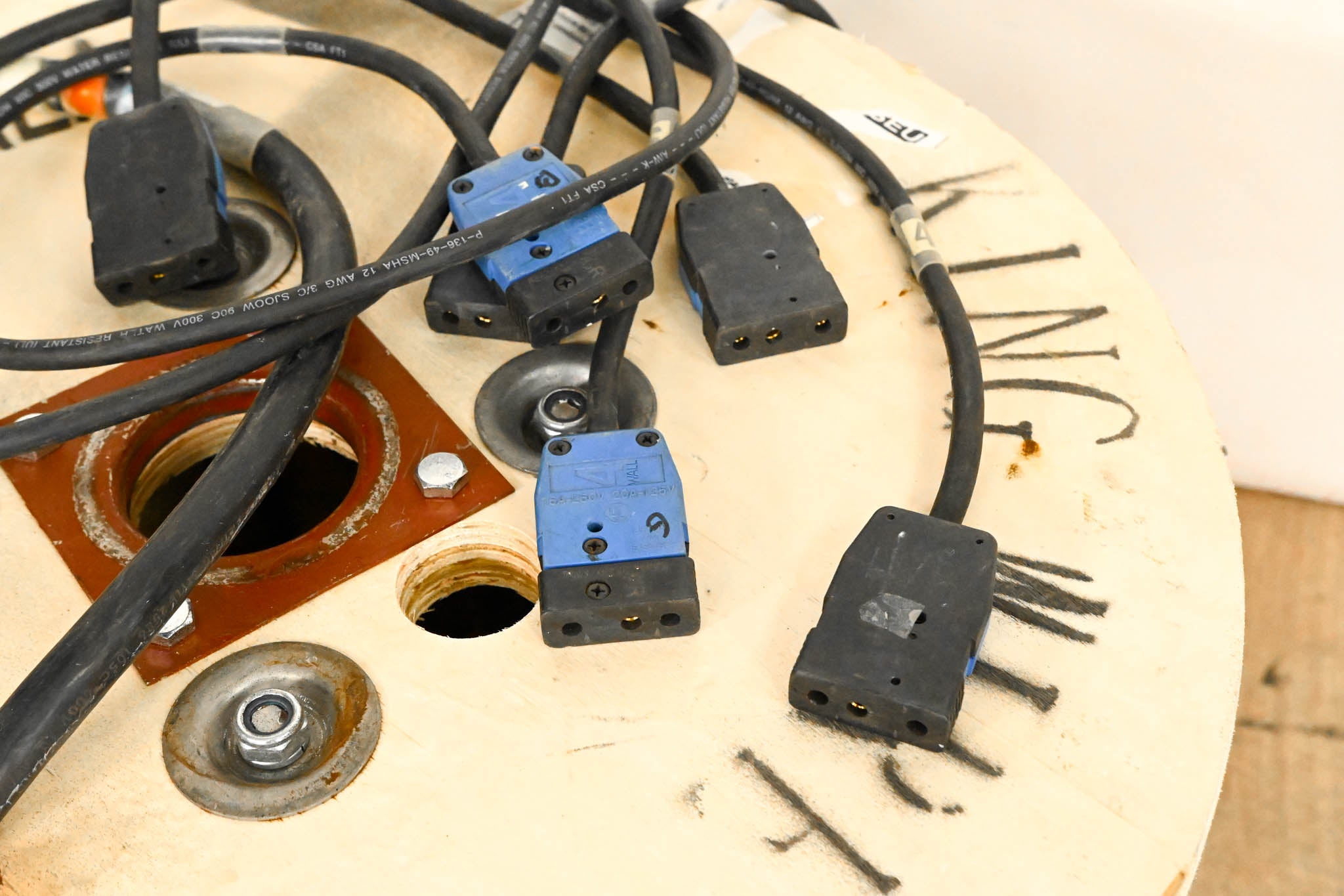 Socapex 19-Pin Connector to Stage Pin Loom 150' Cable