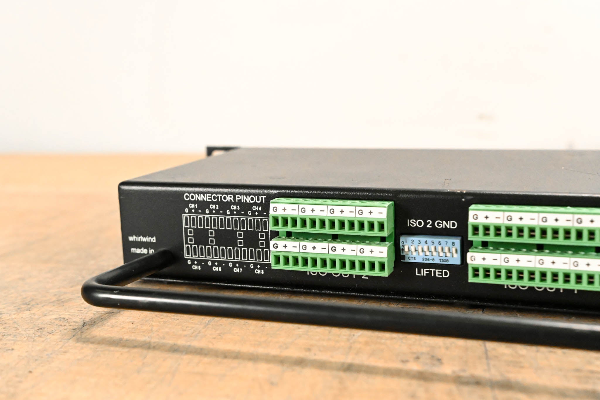 Whirlwind SPC83 8-Channel Mic Splitter w/ 1 Direct & 2 Isolated Outputs