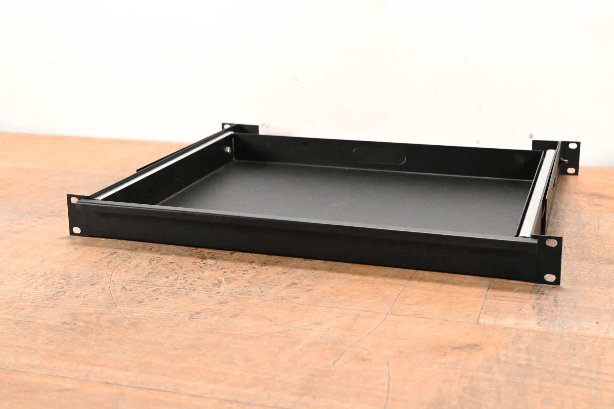 Gator Rackworks GRW-SHELF1 1U, 10″ Deep Utility Shelf