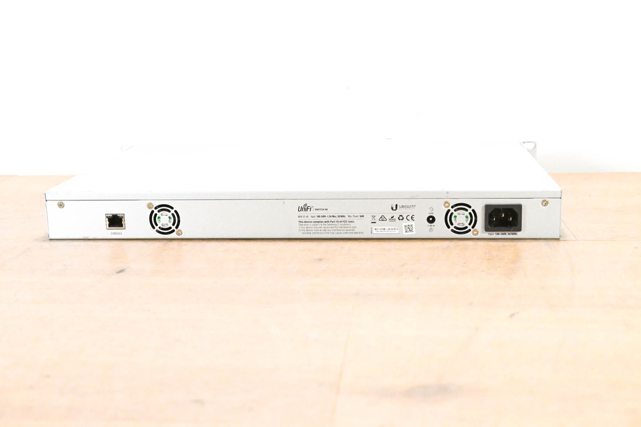 Ubiquiti UniFi US-48 Switch 48 48-Port Gigabit Ethernet Switch
