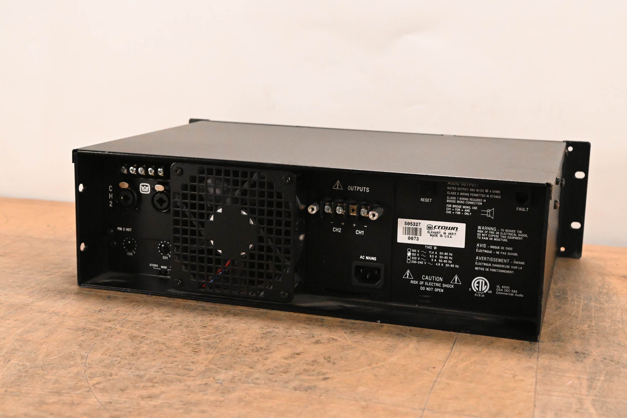 Crown CL2 Contractor Series 2-Channel Power Amplifier