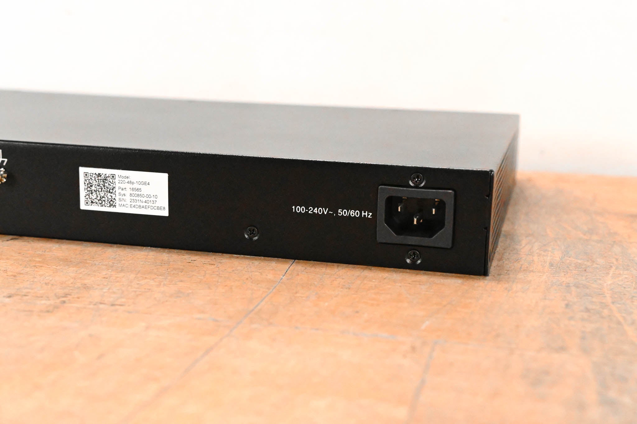 Extreme Networks 220-48P-10GE4 ExtremeSwitching 220 48-Port Switch