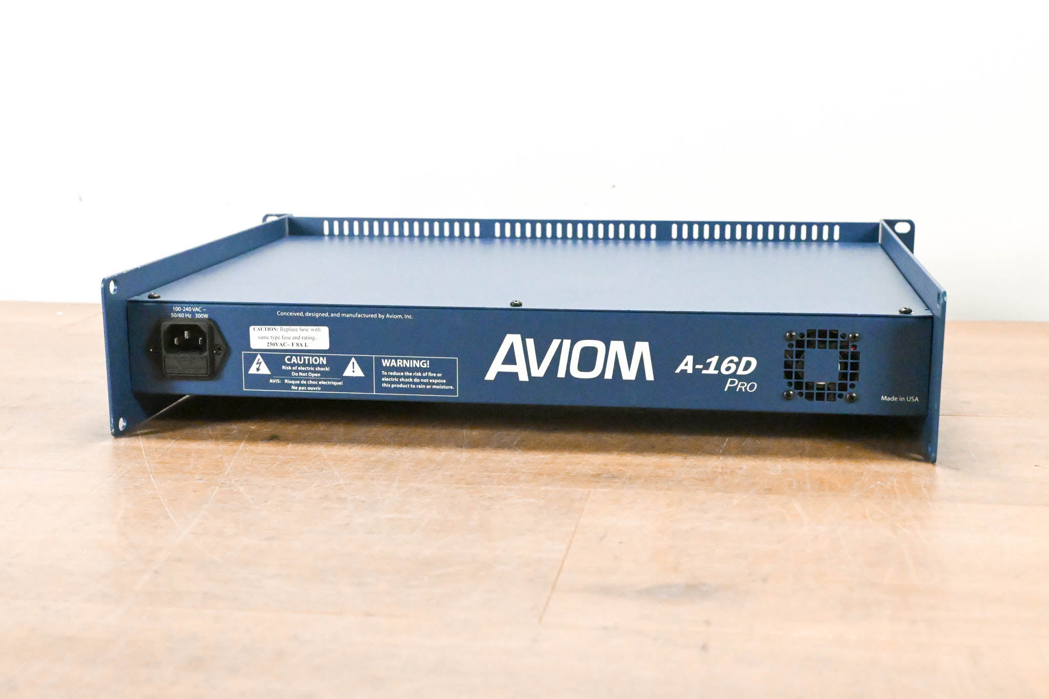 Aviom A-16D Pro A-Net Distributor