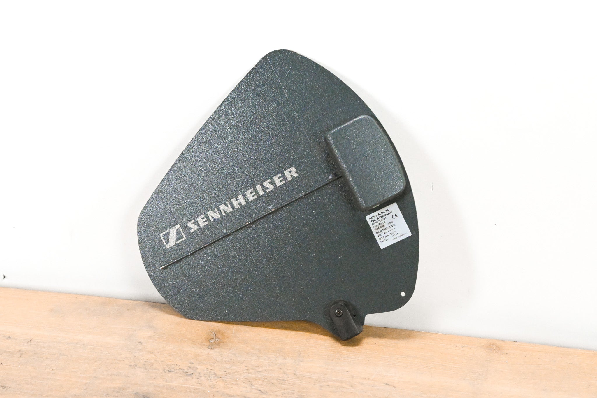 Sennheiser A12AD-UHF Active Antenna 584-608 MHz