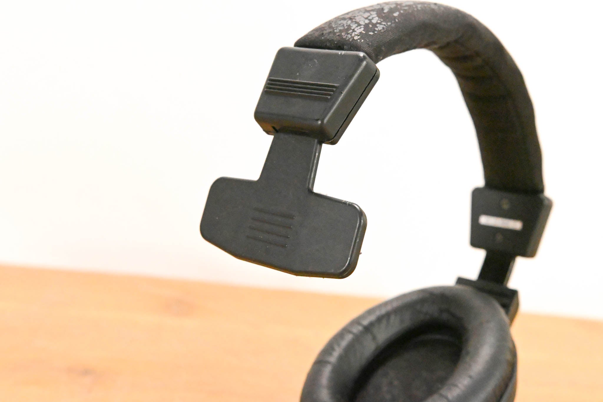 Clear-Com CC-15-MD4 Single-Ear Intercom Headset with Mini DIN Connector