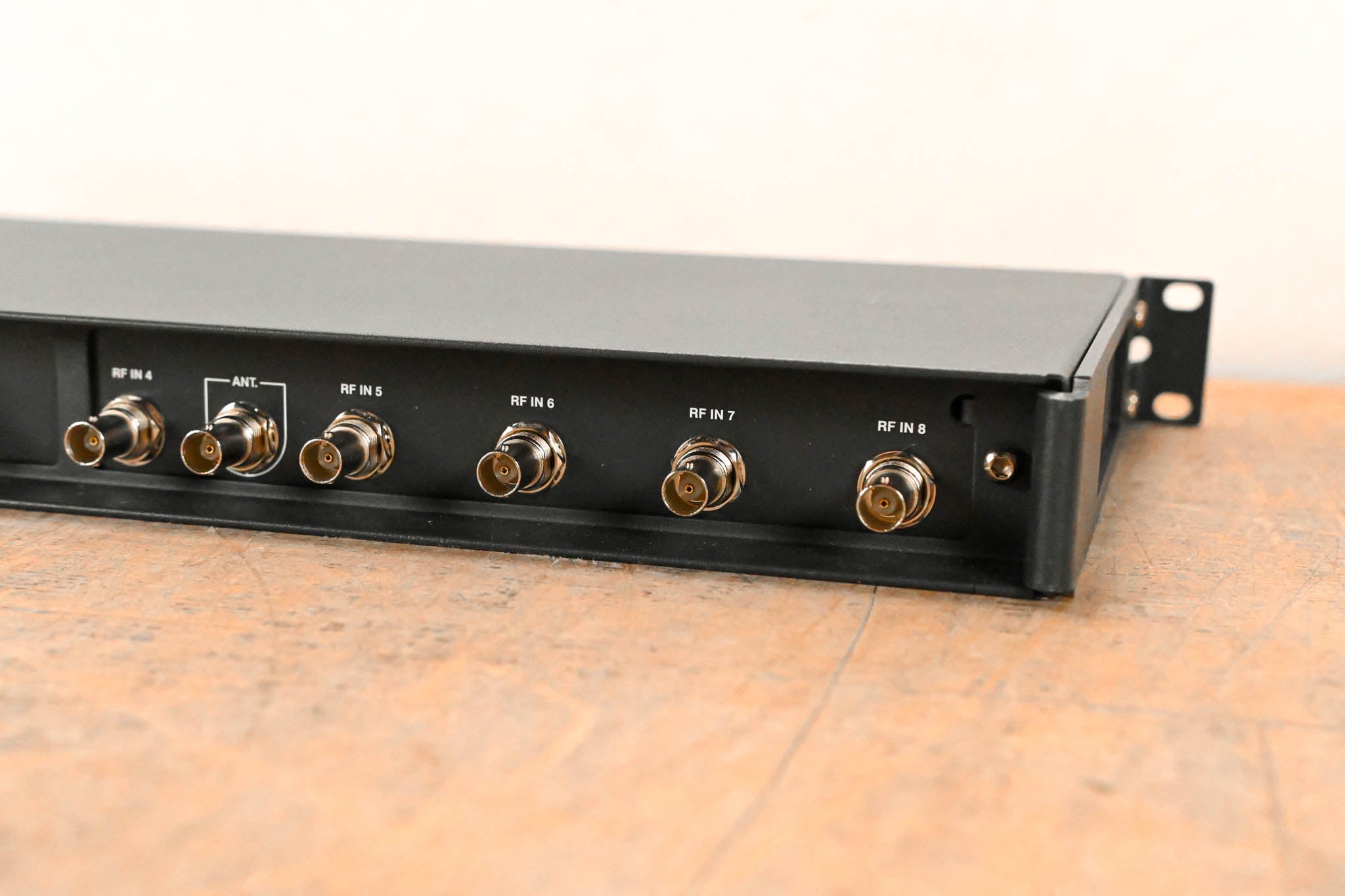 Sennheiser AC 3200-II Active 8-Channel Antenna Combiner NO POWER SUPPLY