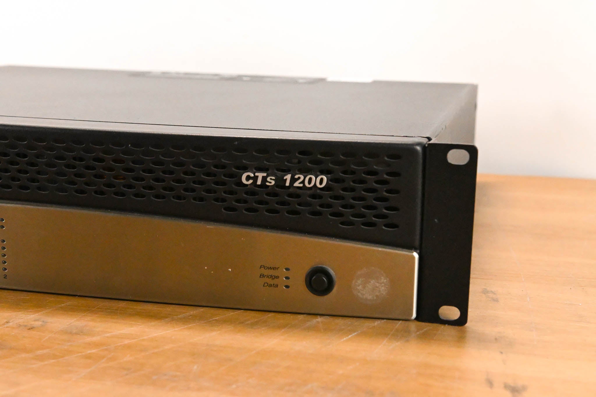 Crown CTs 1200 Two-Channel 600W Power Amplifier