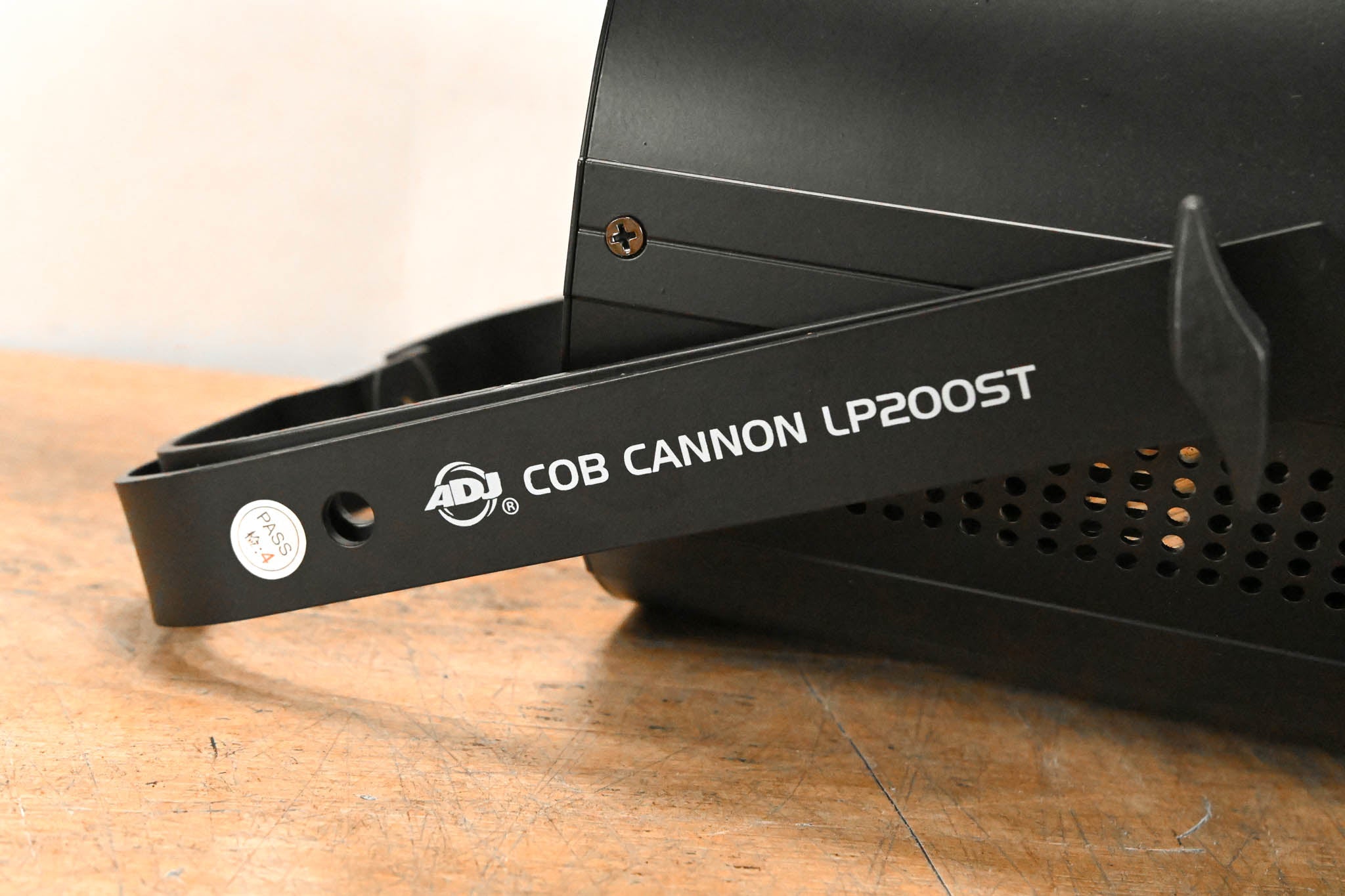ADJ COB Cannon LP200ST 200W Chip On Board Color Mixing Wash Fixture