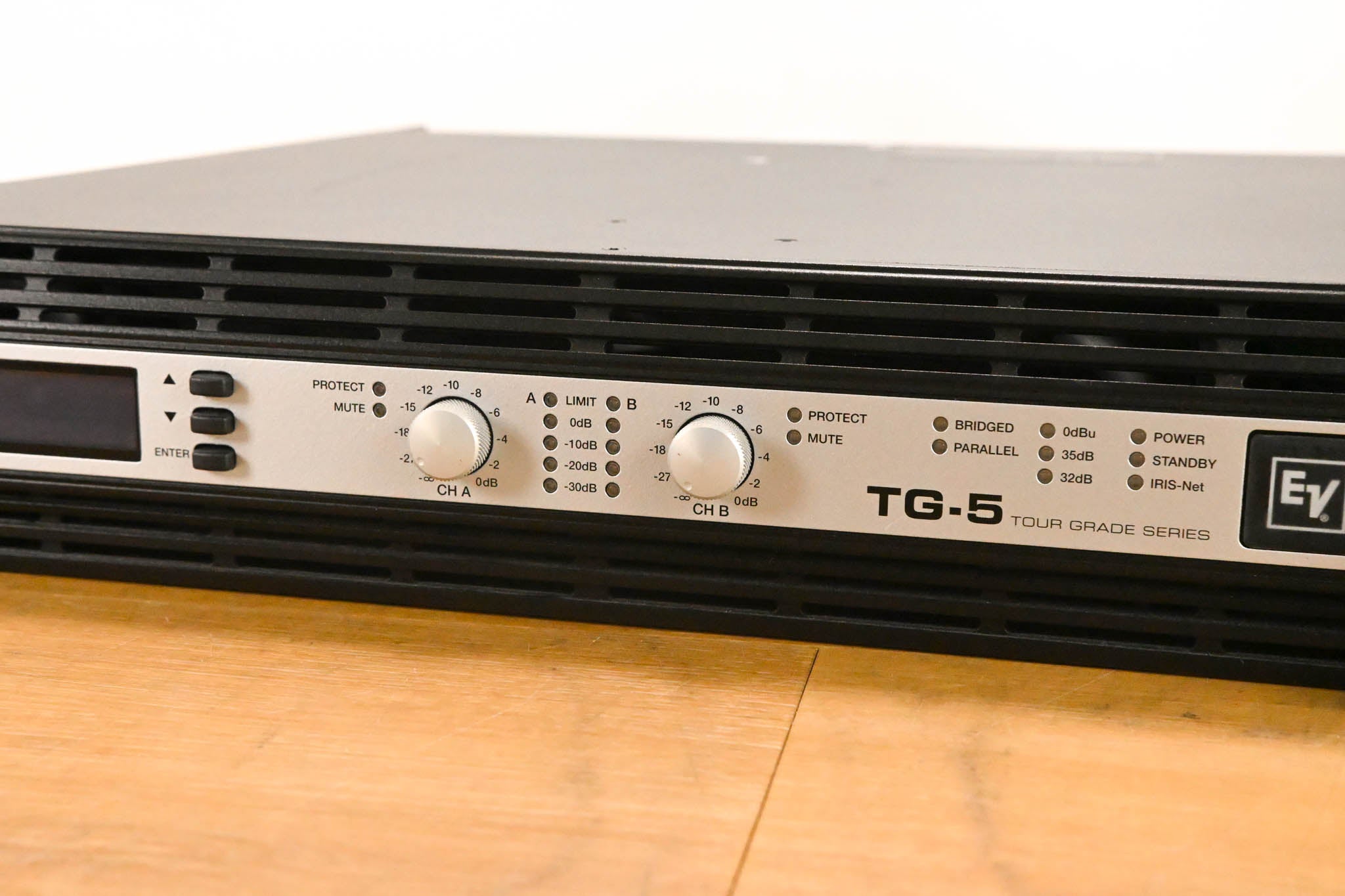 Electro-Voice (EV) TG-5 120V 2-Channel Tour Grade Power Amplifier