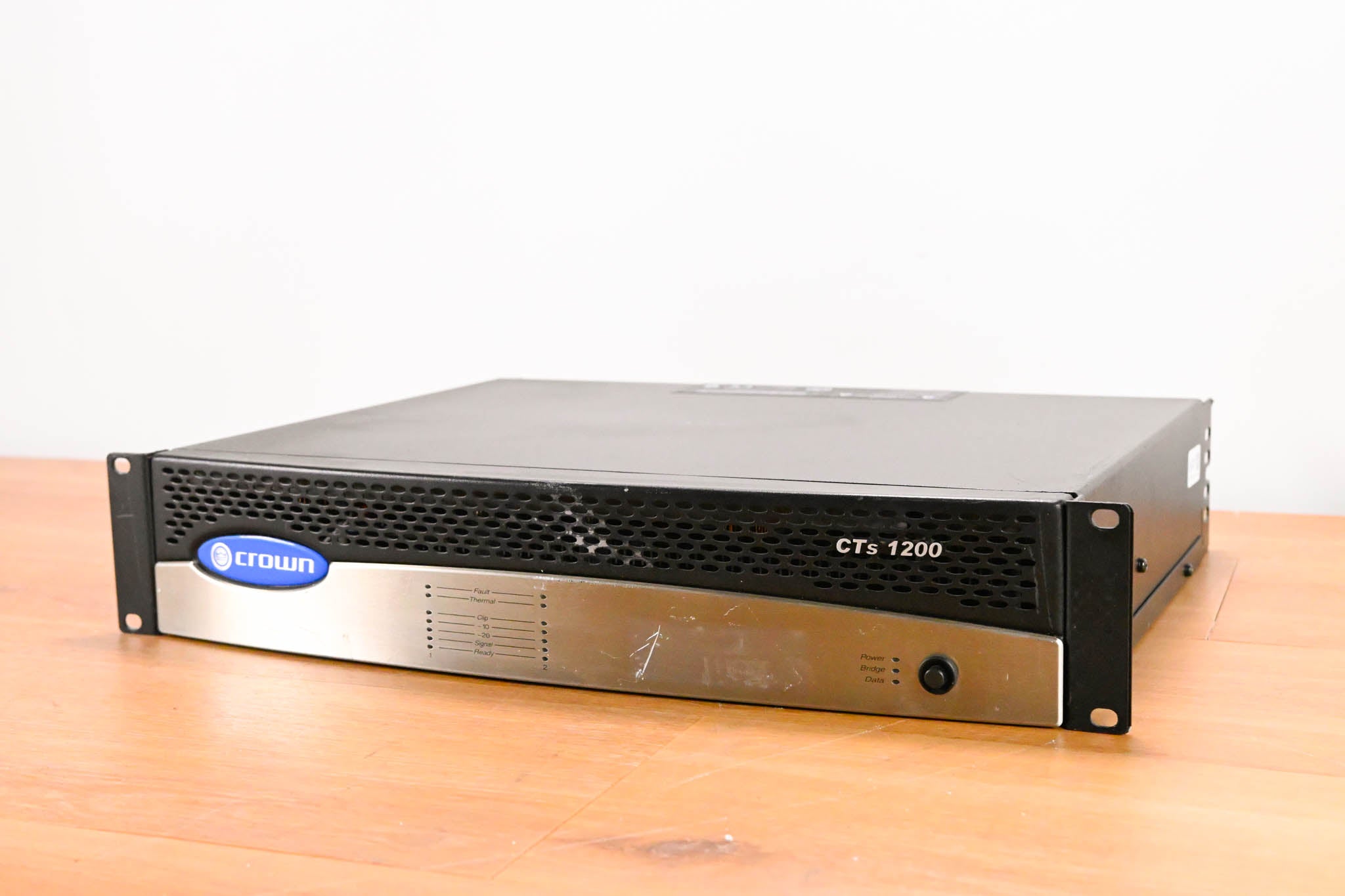 Crown CTs 1200 Two-Channel 600W Power Amplifier