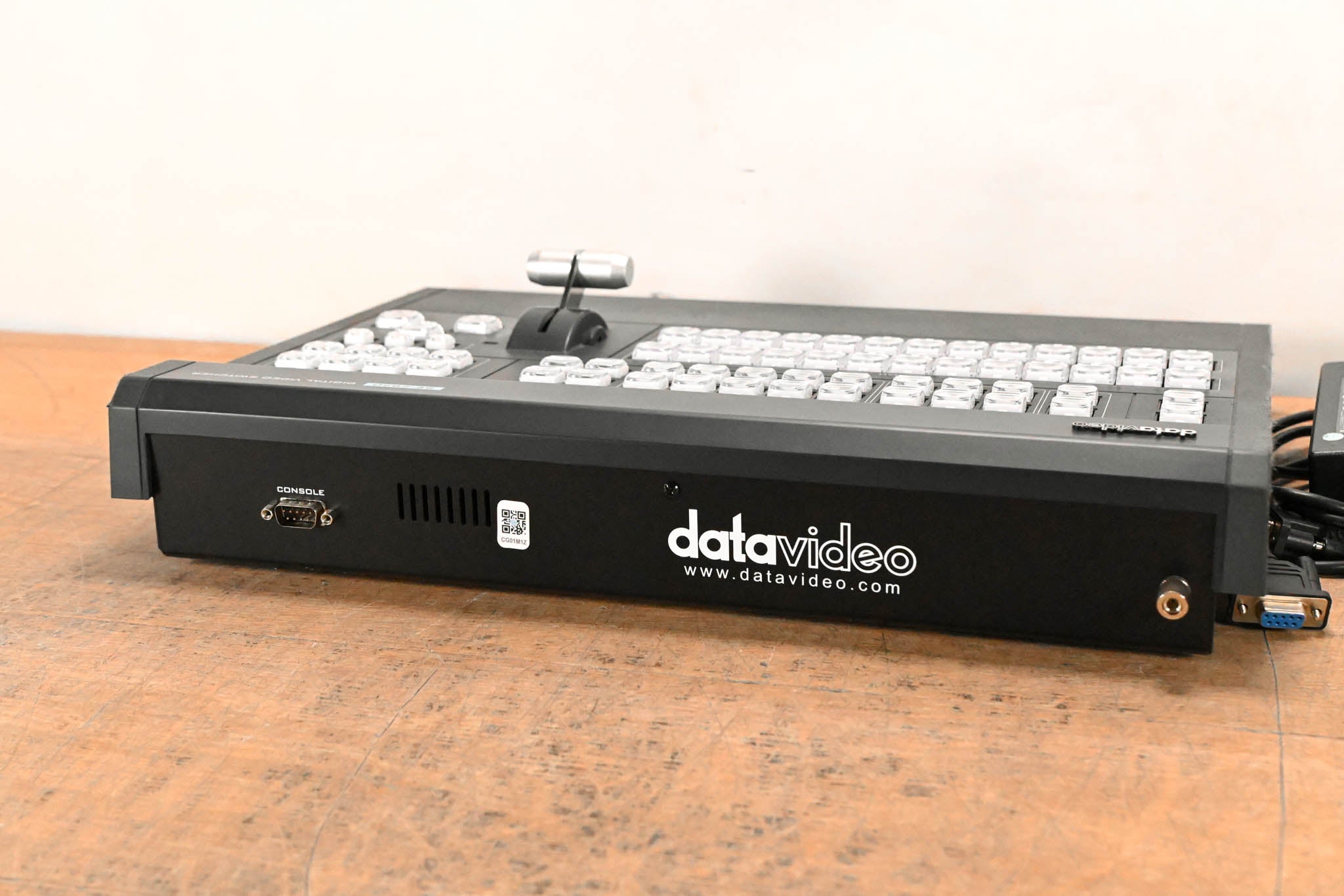 Datavideo SE-2850 HD/SD Digital Video Switcher
